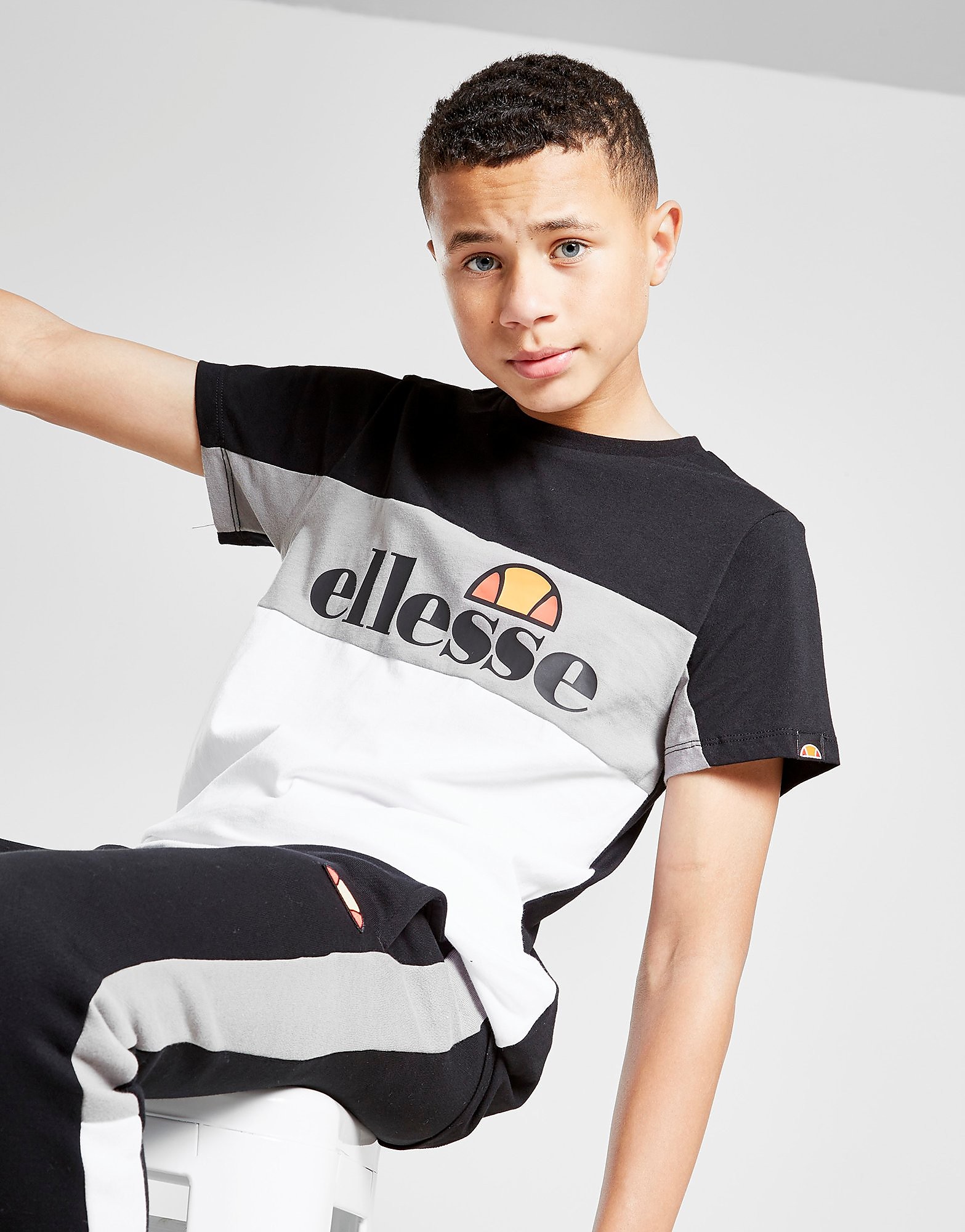 

Ellesse Pertio Colour Block T-Shirt Junior - White/Black/Grey - Kids, White/Black/Grey