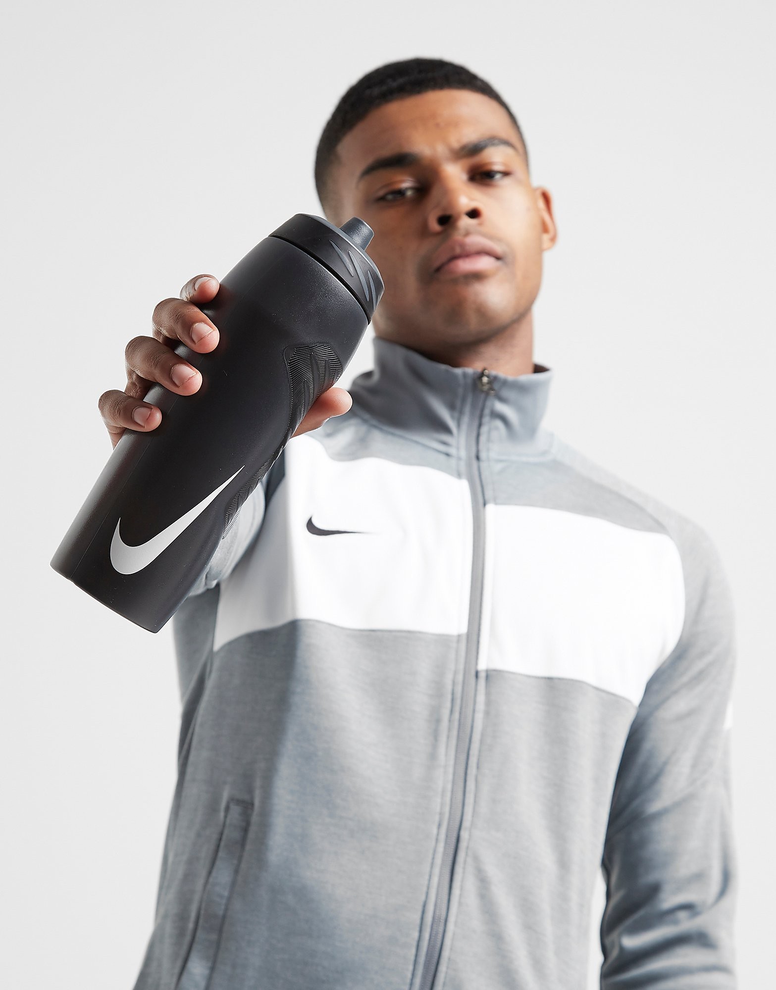 

Nike HyperFuel 32oz Water Bottle - Grey/Black - Womens, Grey/Black