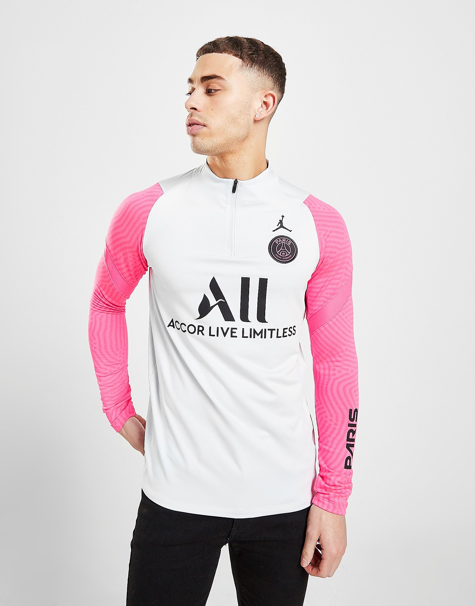 

Jordan Paris Saint Germain Strike Drill Top - Pure Platinum/Hyper Pink/Hyper Pink/Black/Pink - Mens, Pure Platinum/Hyper Pink/Hyper Pink/Black/Pink