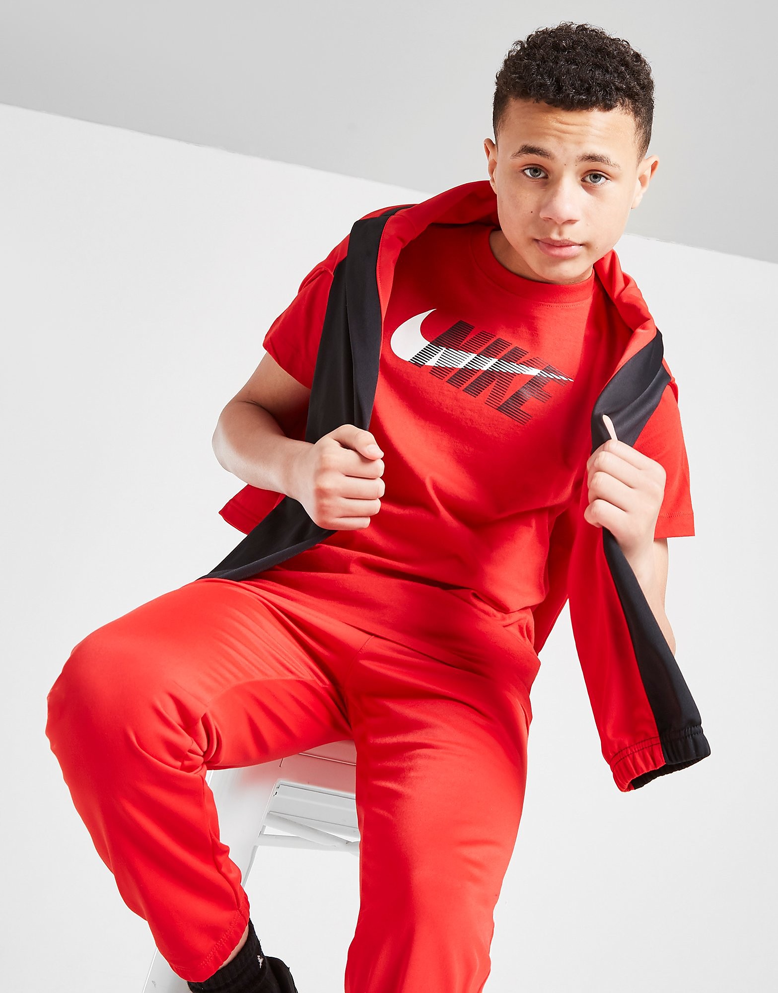 

Nike Sportswear Swoosh T-Shirt Junior - Red - Kids, Red