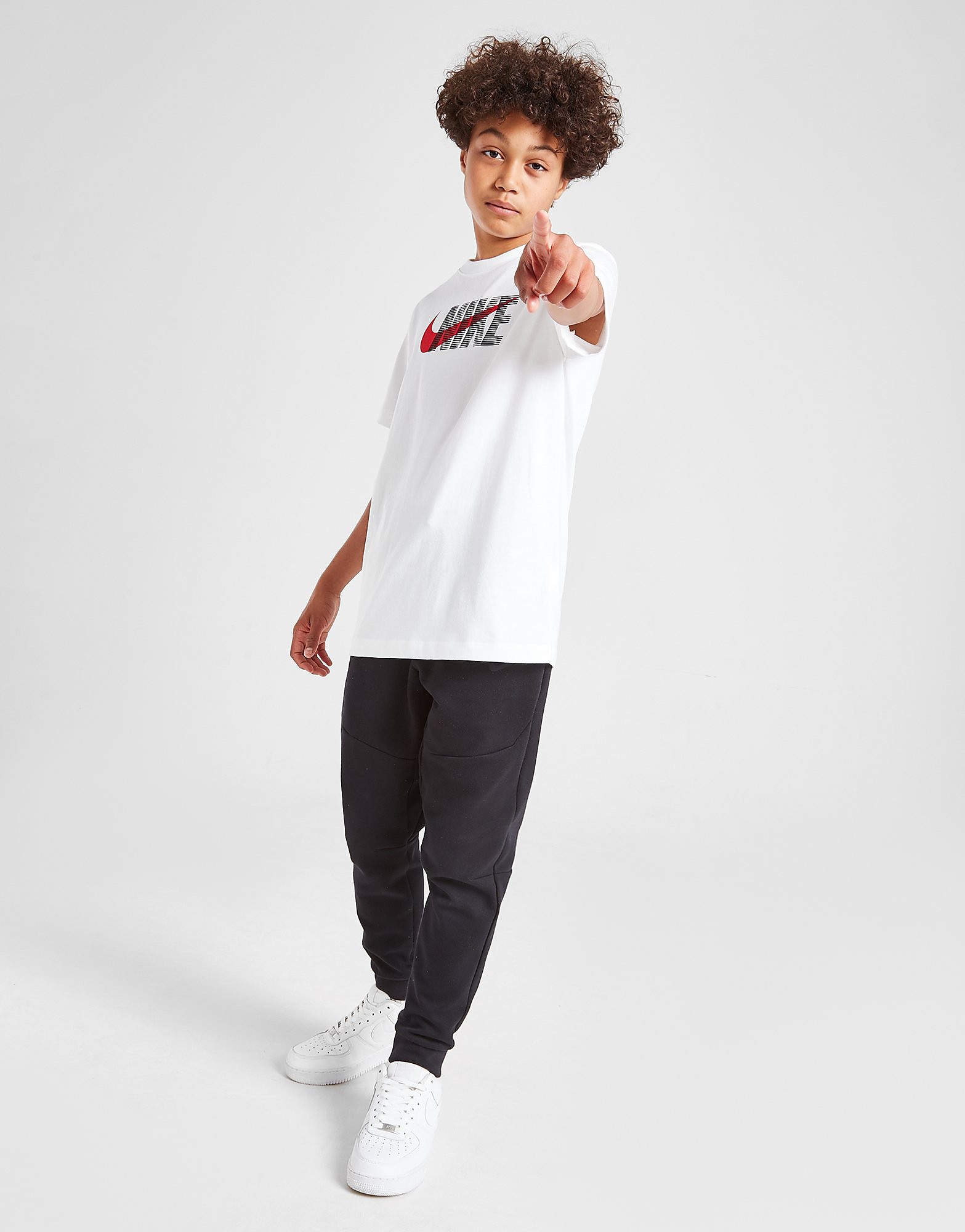 

Nike Sportswear Swoosh T-Shirt Junior - White/University Red - Kids, White/University Red
