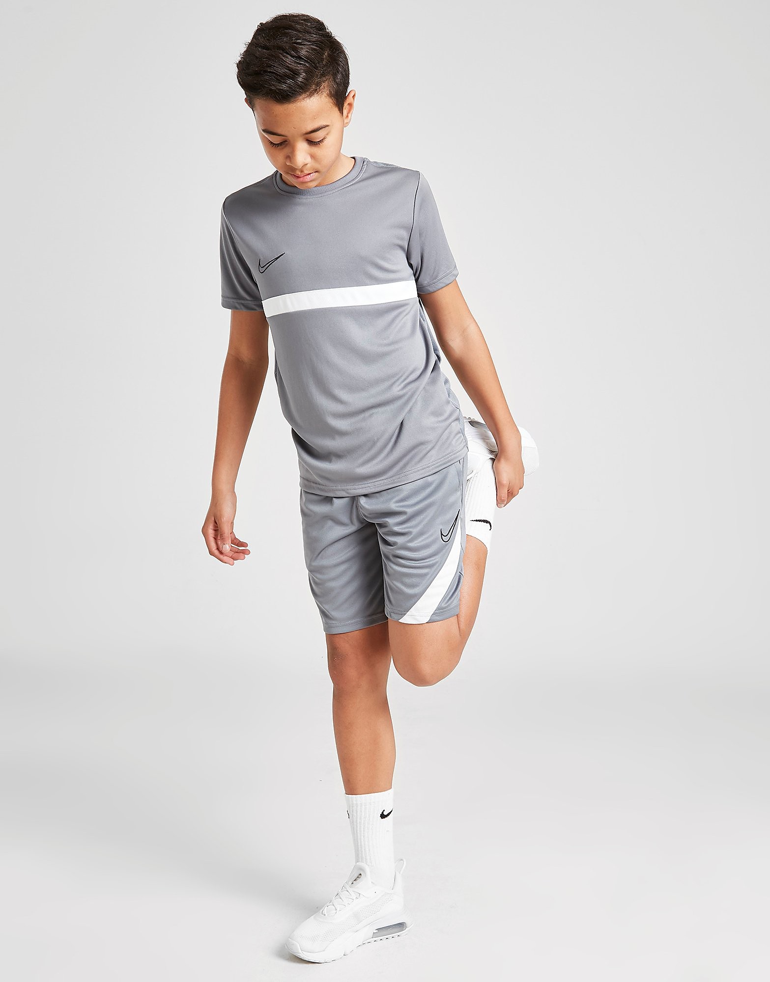 

Nike Academy Poly Shorts Junior - Only at JD - Smoke Grey/White/Black - Kids, Smoke Grey/White/Black