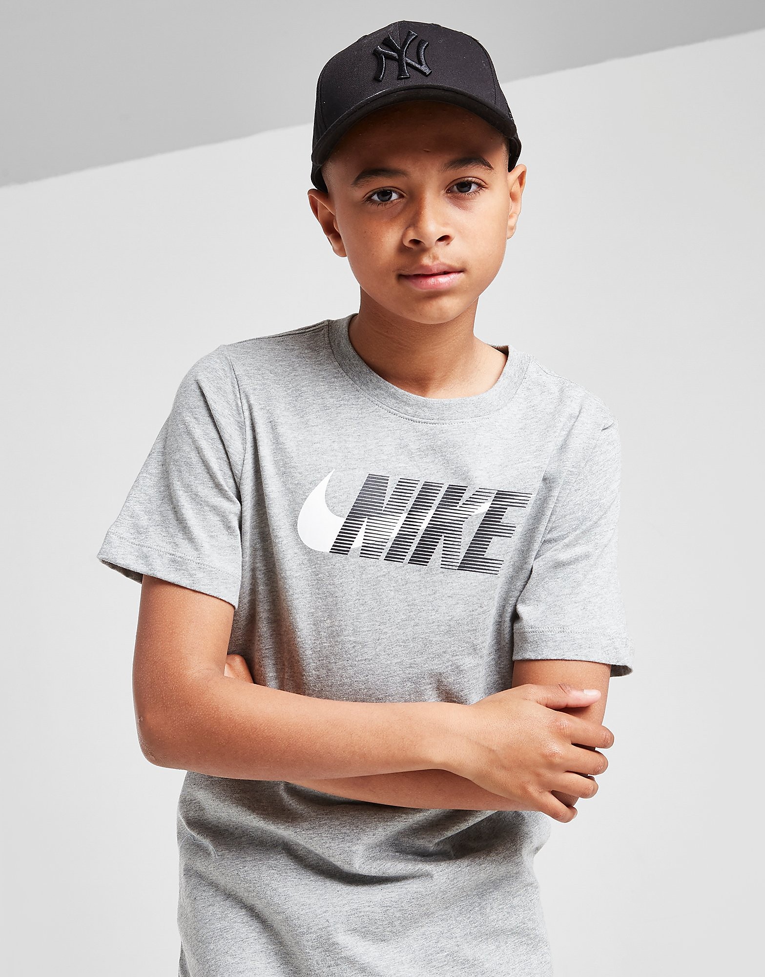 

Nike Sportswear Swoosh T-Shirt Junior - Grey - Kids, Grey