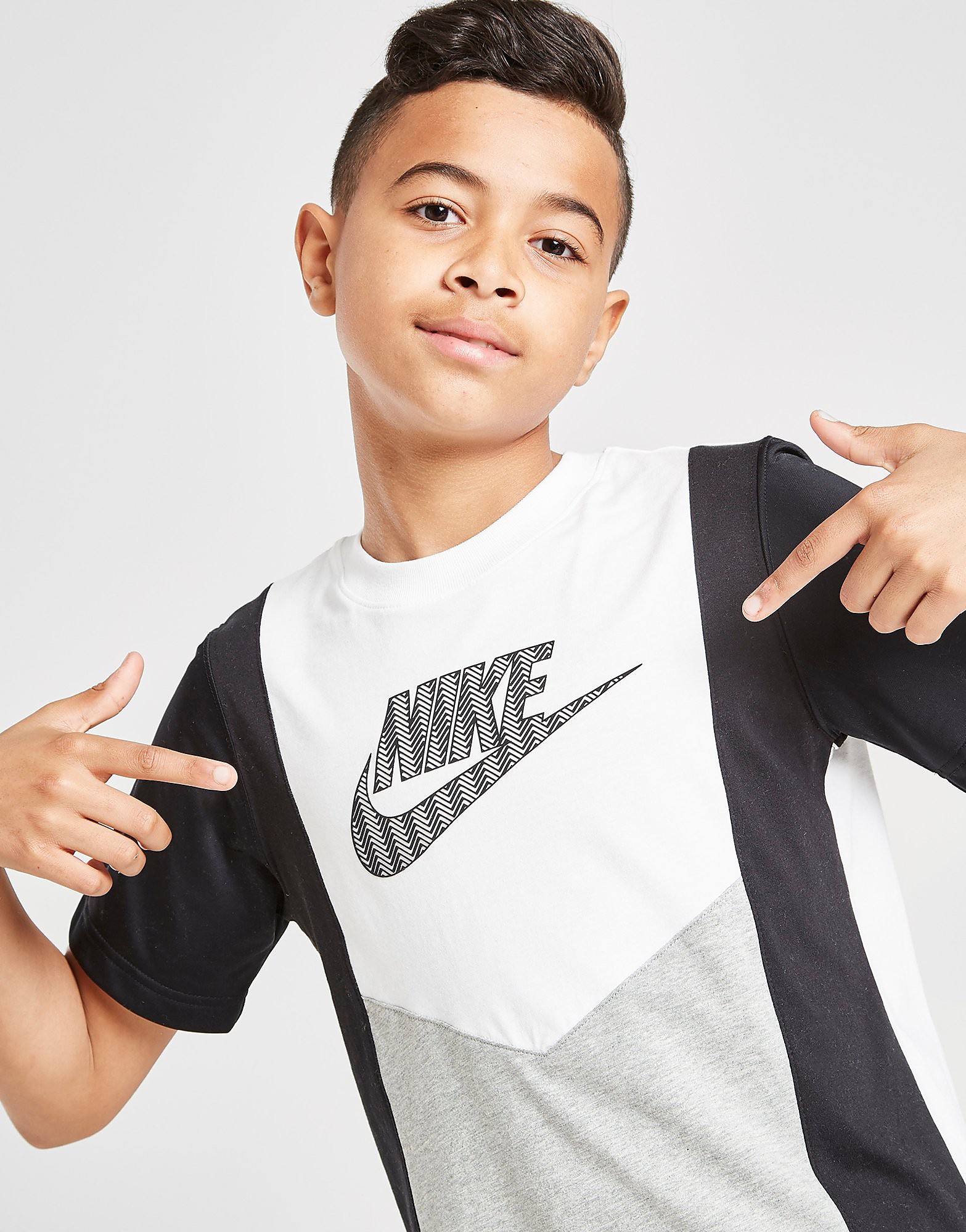 

Nike Hybrid T-Shirt Junior - Only at JD - White/Dark Grey Heather/Black - Kids, White/Dark Grey Heather/Black