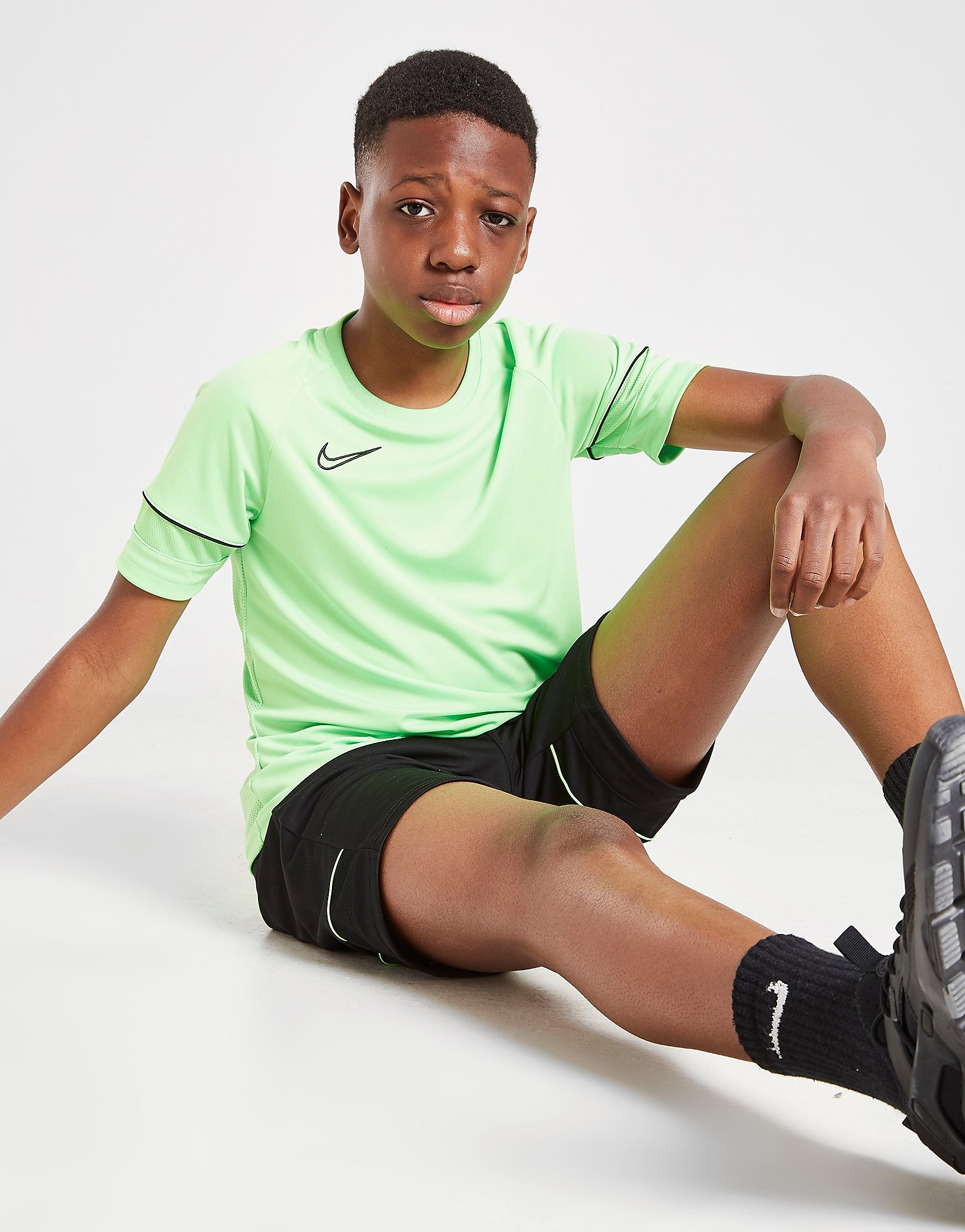 

Nike Academy Short Sleeve T-Shirt Junior - Green Strike/Black/Green Strike/Black - Kids, Green Strike/Black/Green Strike/Black