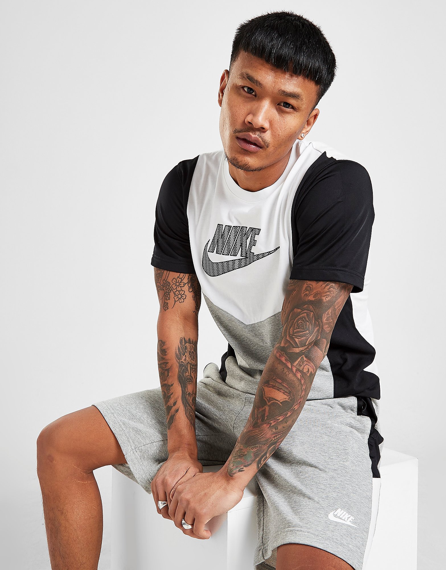 

Nike Hybrid T-Shirt - Only at JD - White/Dark Grey Heather/Black/Black - Mens, White/Dark Grey Heather/Black/Black