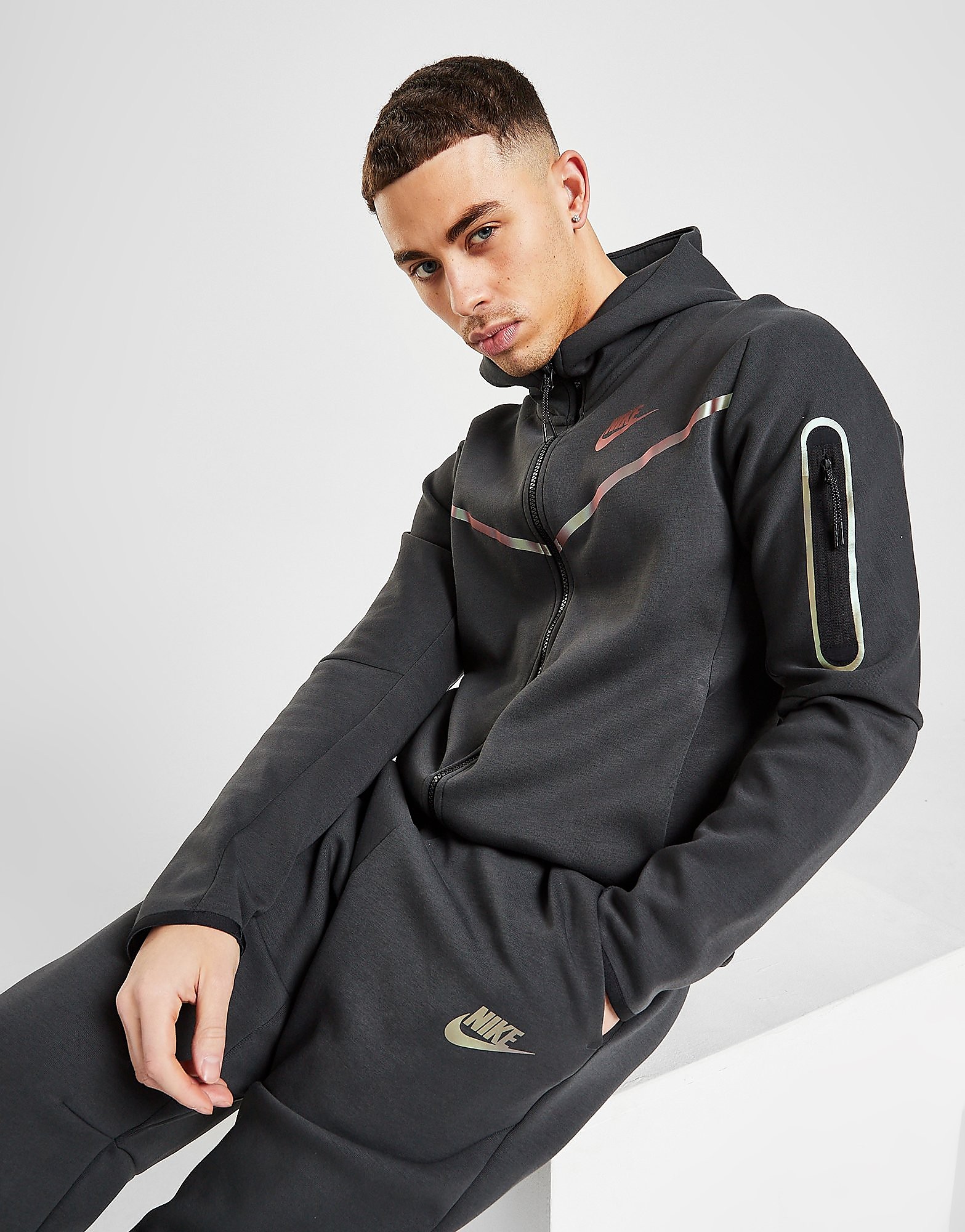 

Nike Tech Fleece Full Zip Hoodie - Dark Smoke Grey - Mens, Dark Smoke Grey