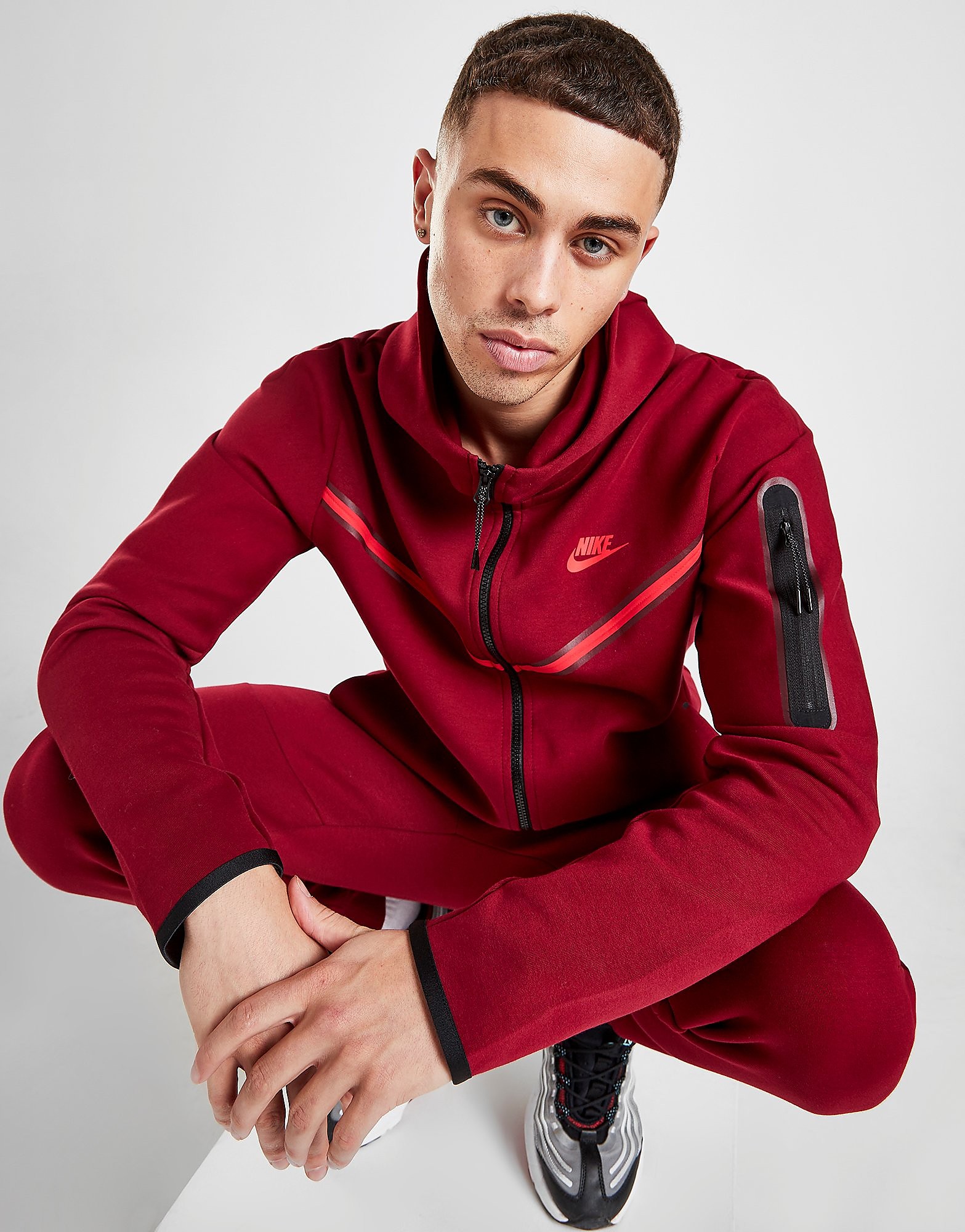 

Nike Tech Fleece Full Zip Hoodie - Team Red/University Red - Mens, Team Red/University Red