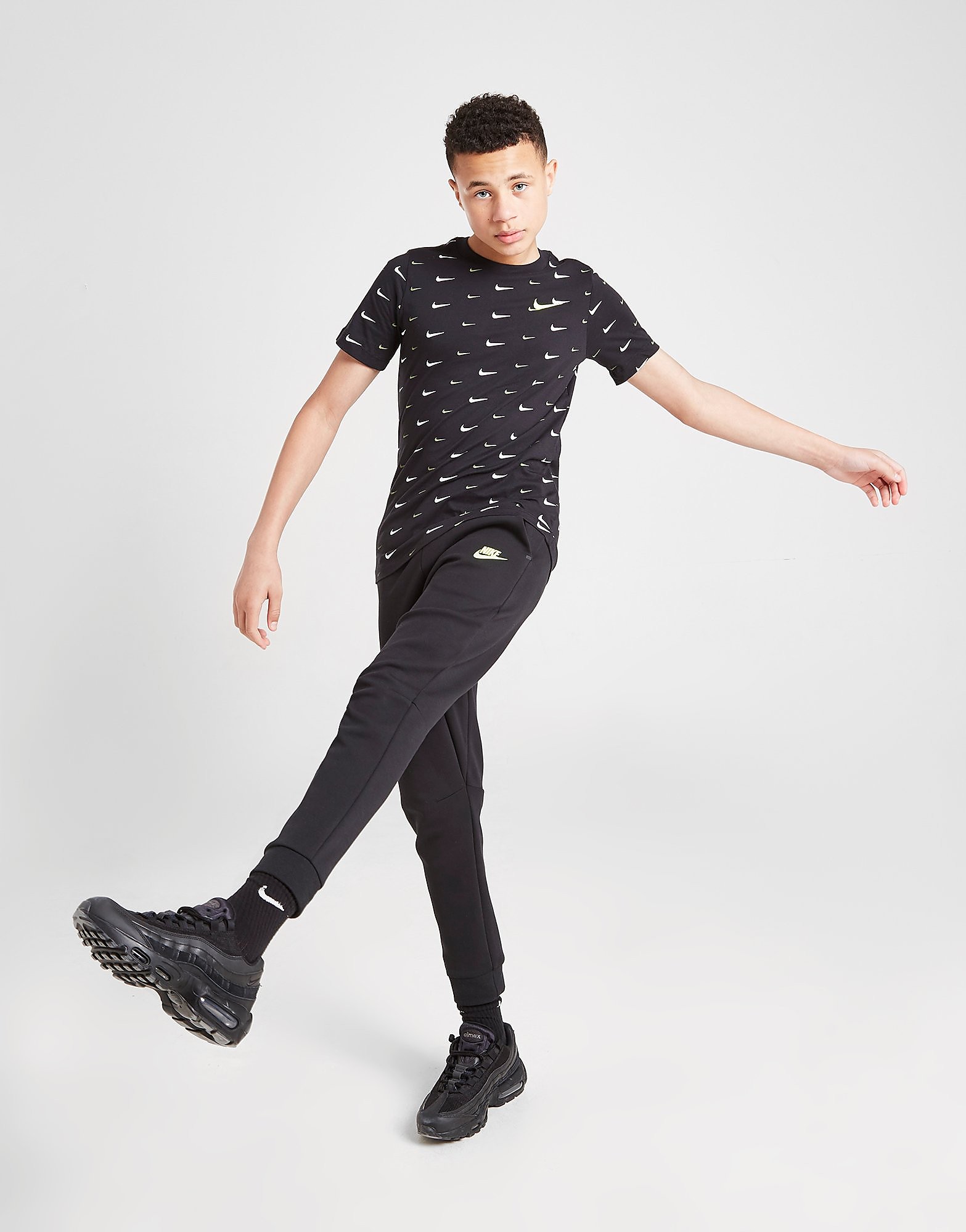 

Nike Tech Fleece Track Pants Junior - Black - Kids, Black