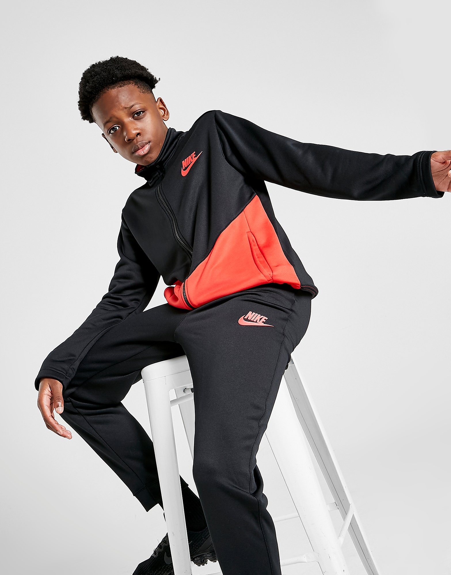 

Nike Futura Poly Suit Junior - Black/Red - Kids, Black/Red