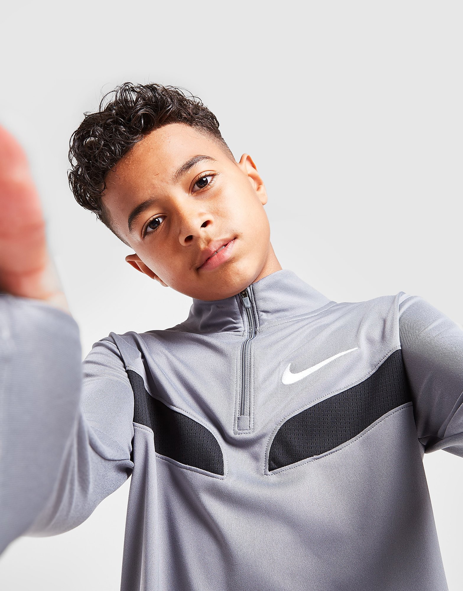 

Nike Poly 1/4 Zip Track Top Junior - Smoke Grey/Black/White - Kids, Smoke Grey/Black/White