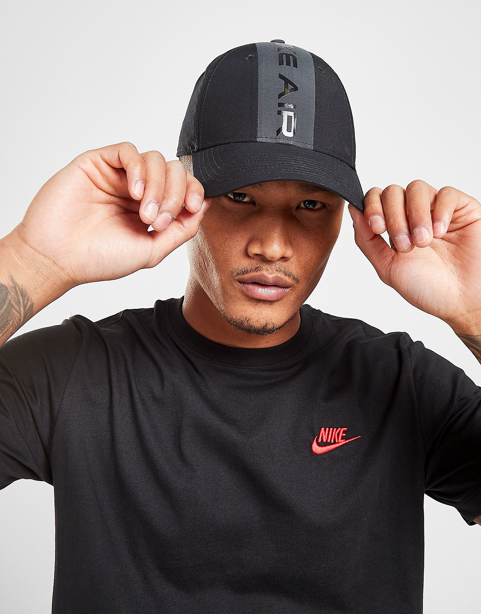 

Nike L91 Tape Cap - Black/Dark Smoke Grey - Mens, Black/Dark Smoke Grey