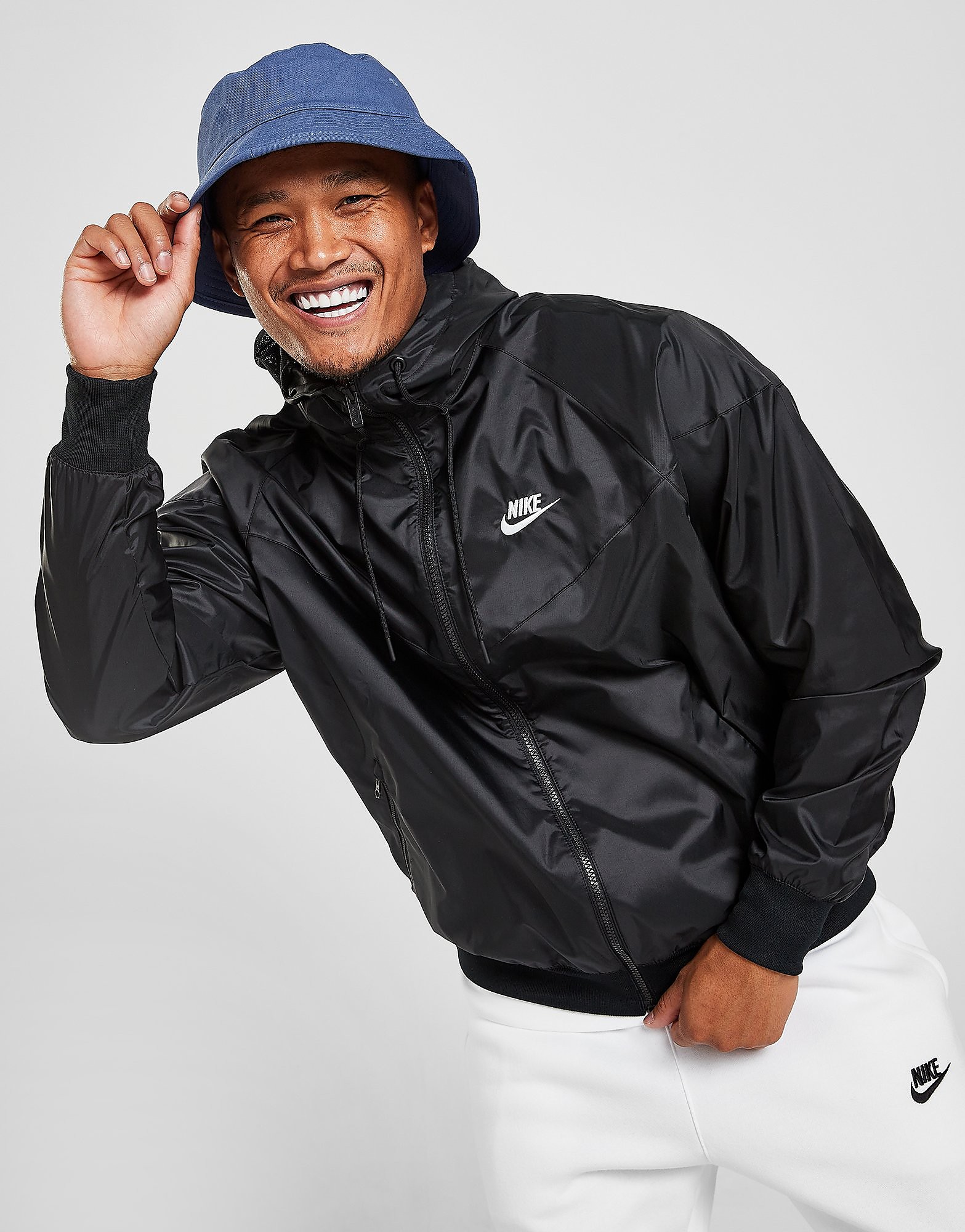 

Nike Windrunner Lightweight Jacket - Black/White - Mens, Black/White