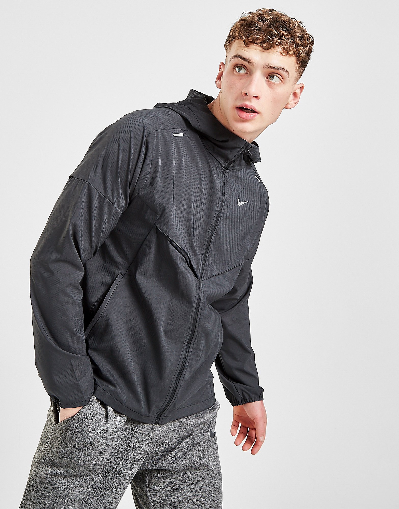 

Nike Packable Windrunner Jacket - Black - Mens, Black