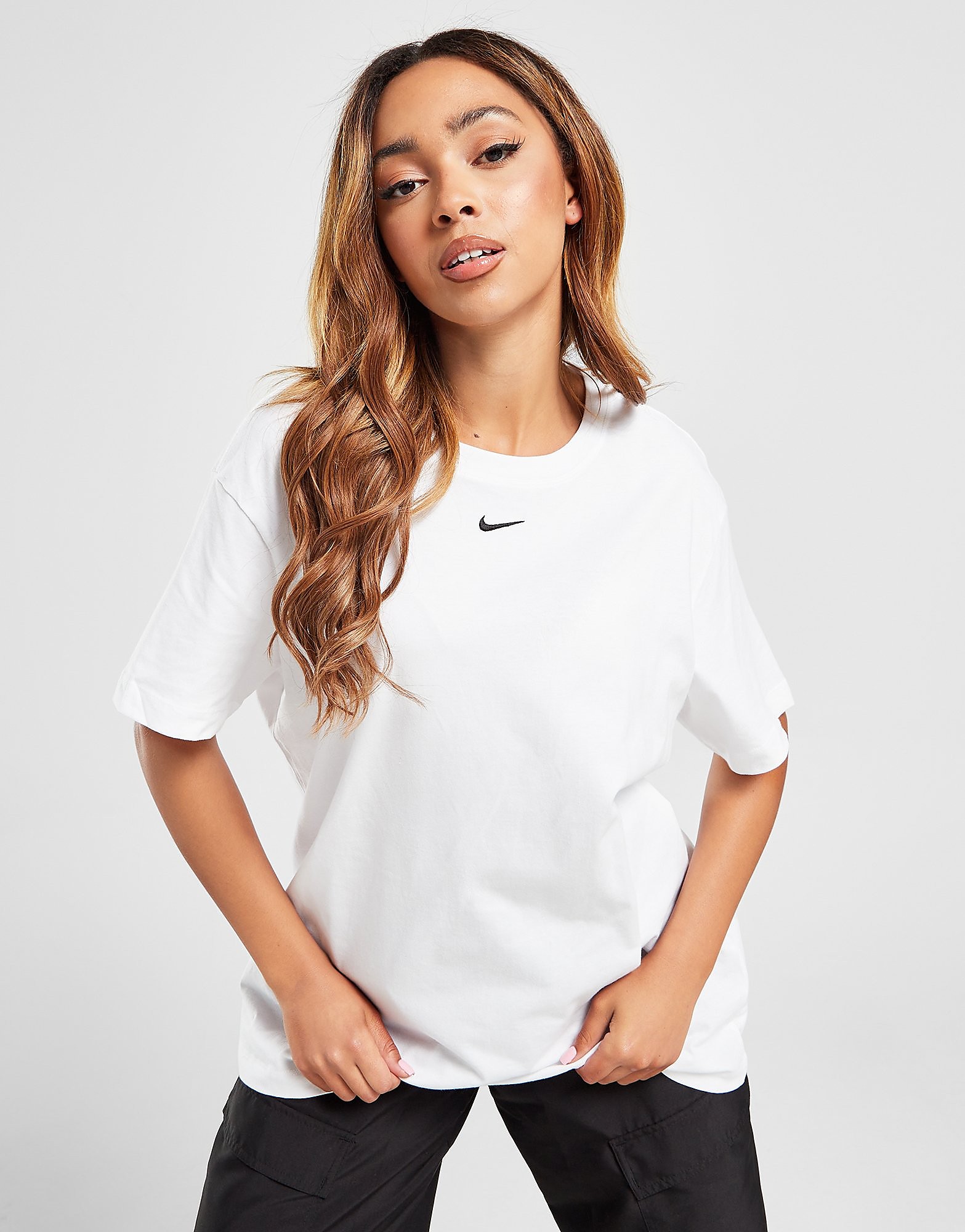 

Nike Sportswear Essential Oversized T-Shirt Women's - White/Black, White/Black