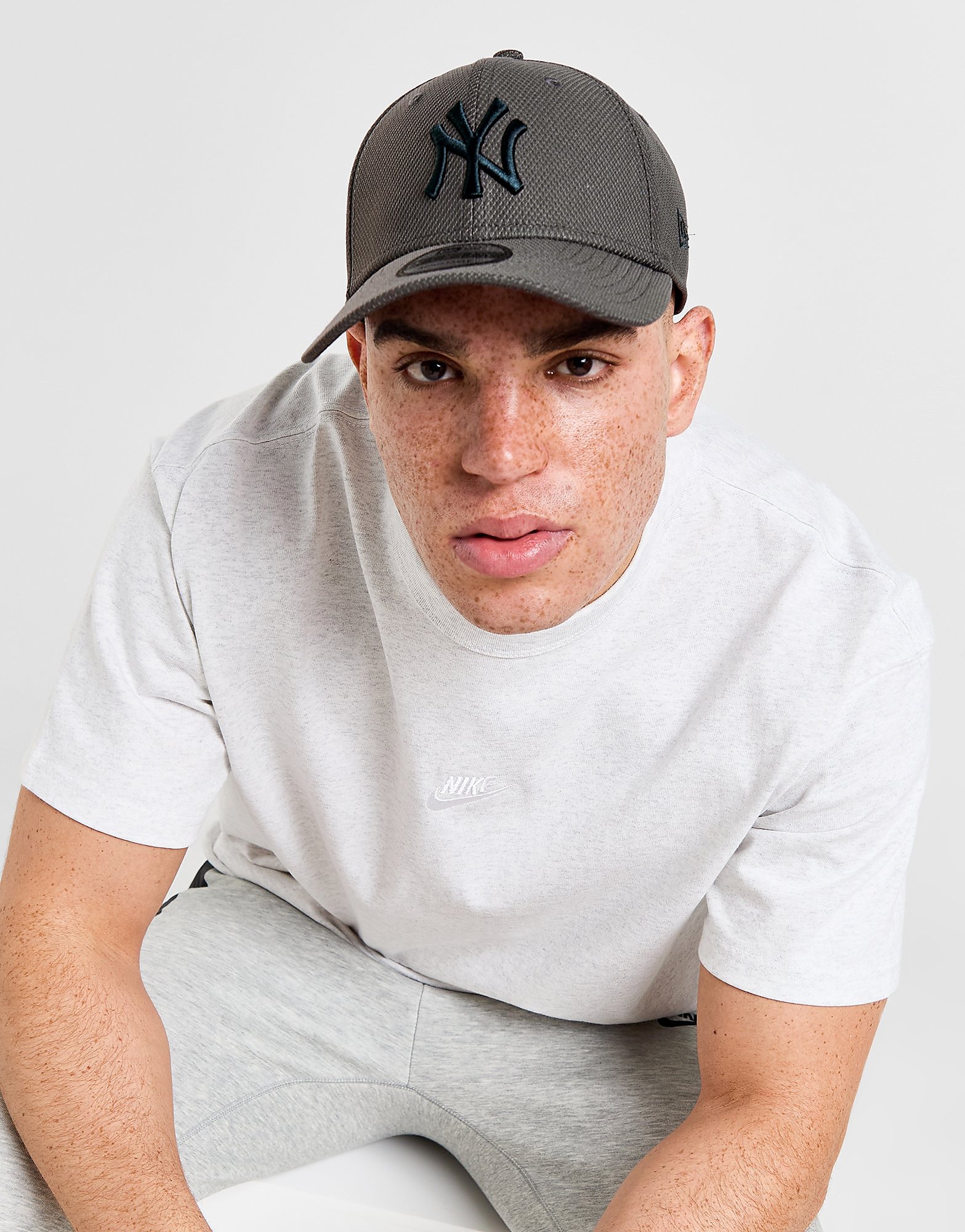 

New Era MLB 9FORTY New York Yankees Cap - Grey - Womens, Grey