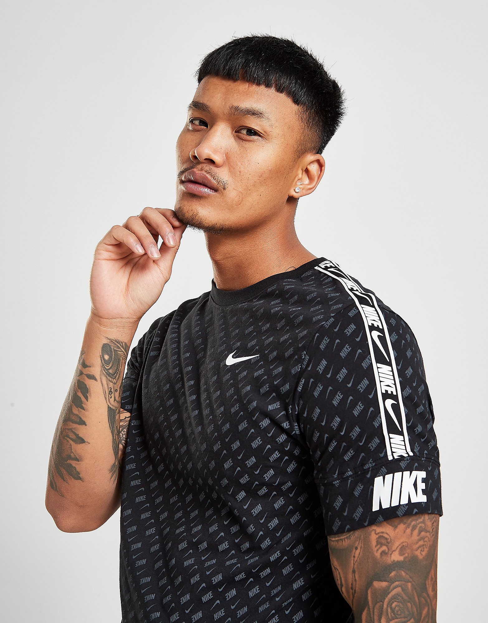

Nike Repeat All Over Print T-Shirt - Black/White - Mens, Black/White