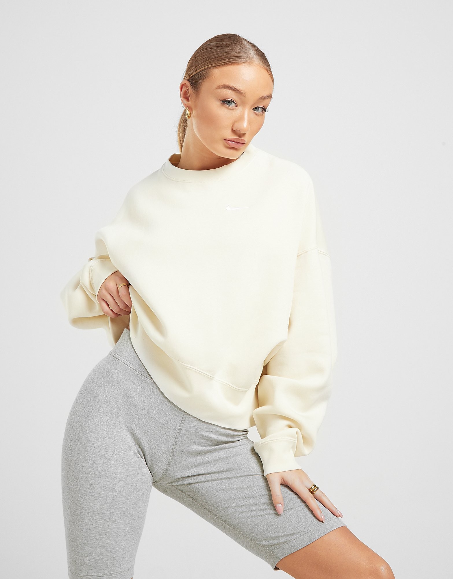 

Nike Trend Fleece Oversized Crew Sweatshirt - White - Womens, White