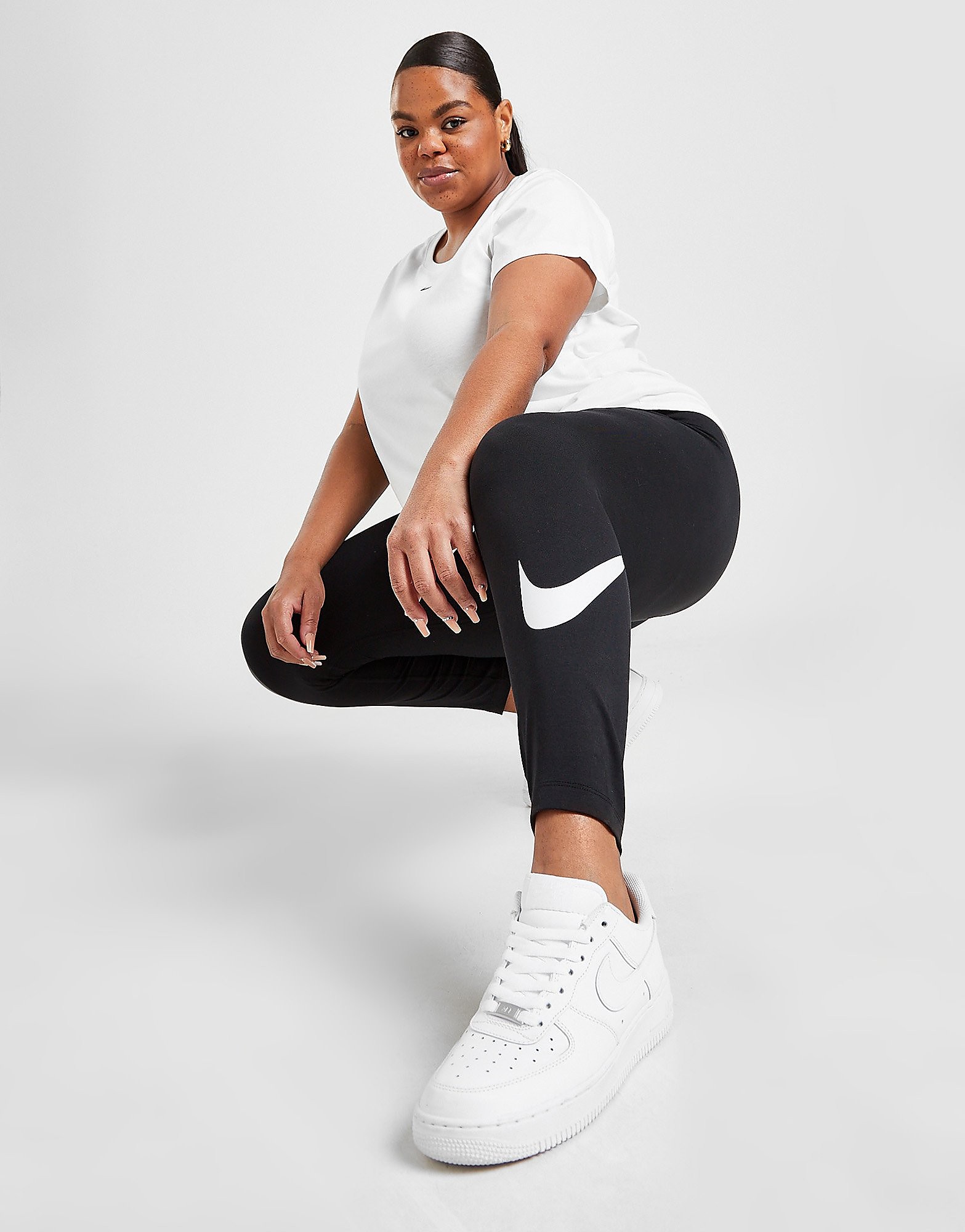 

Nike Essential Futura Plus Size Leggings - Black - Womens, Black