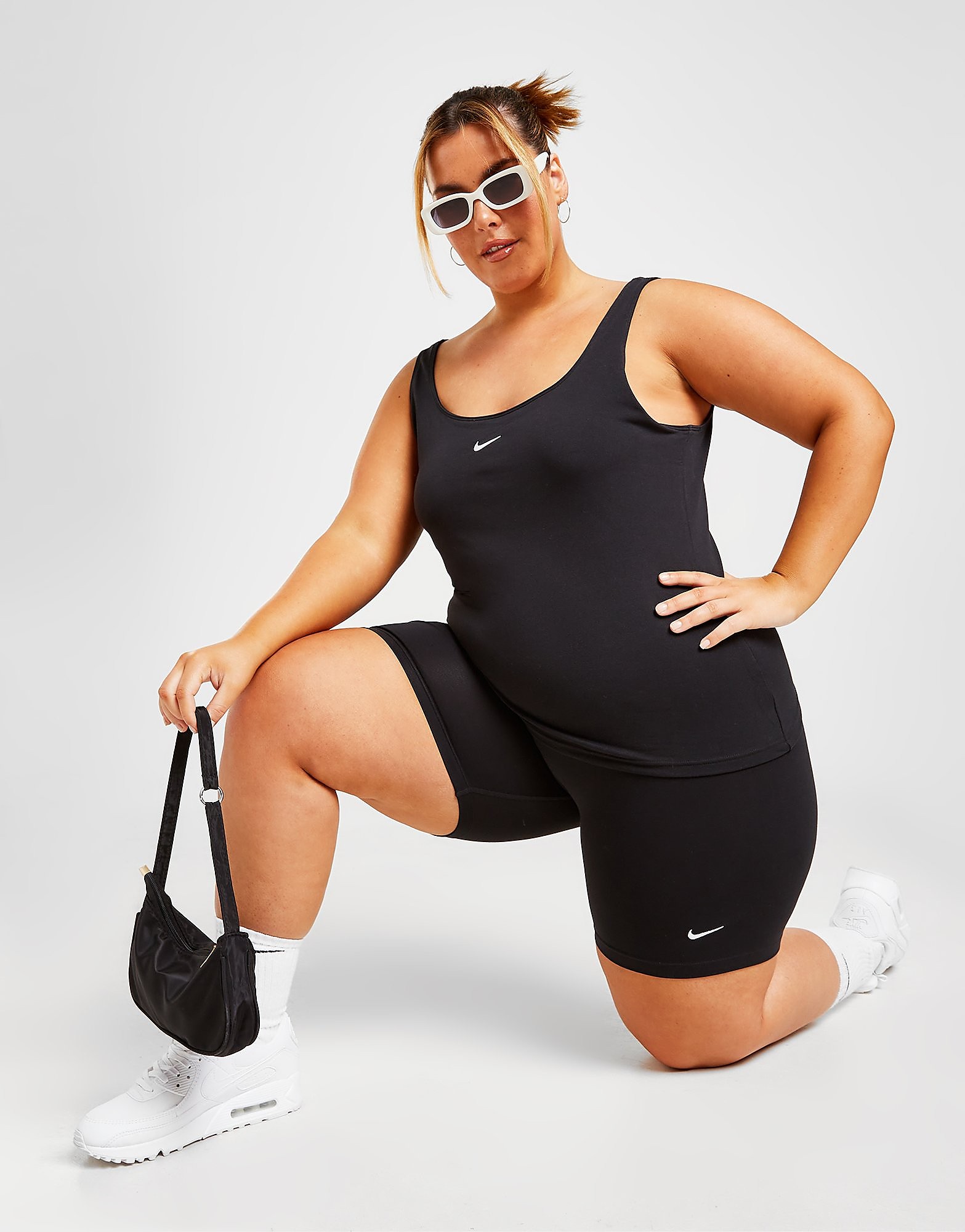 

Nike Core Plus Size Cycle Shorts - Black/White - Womens, Black/White