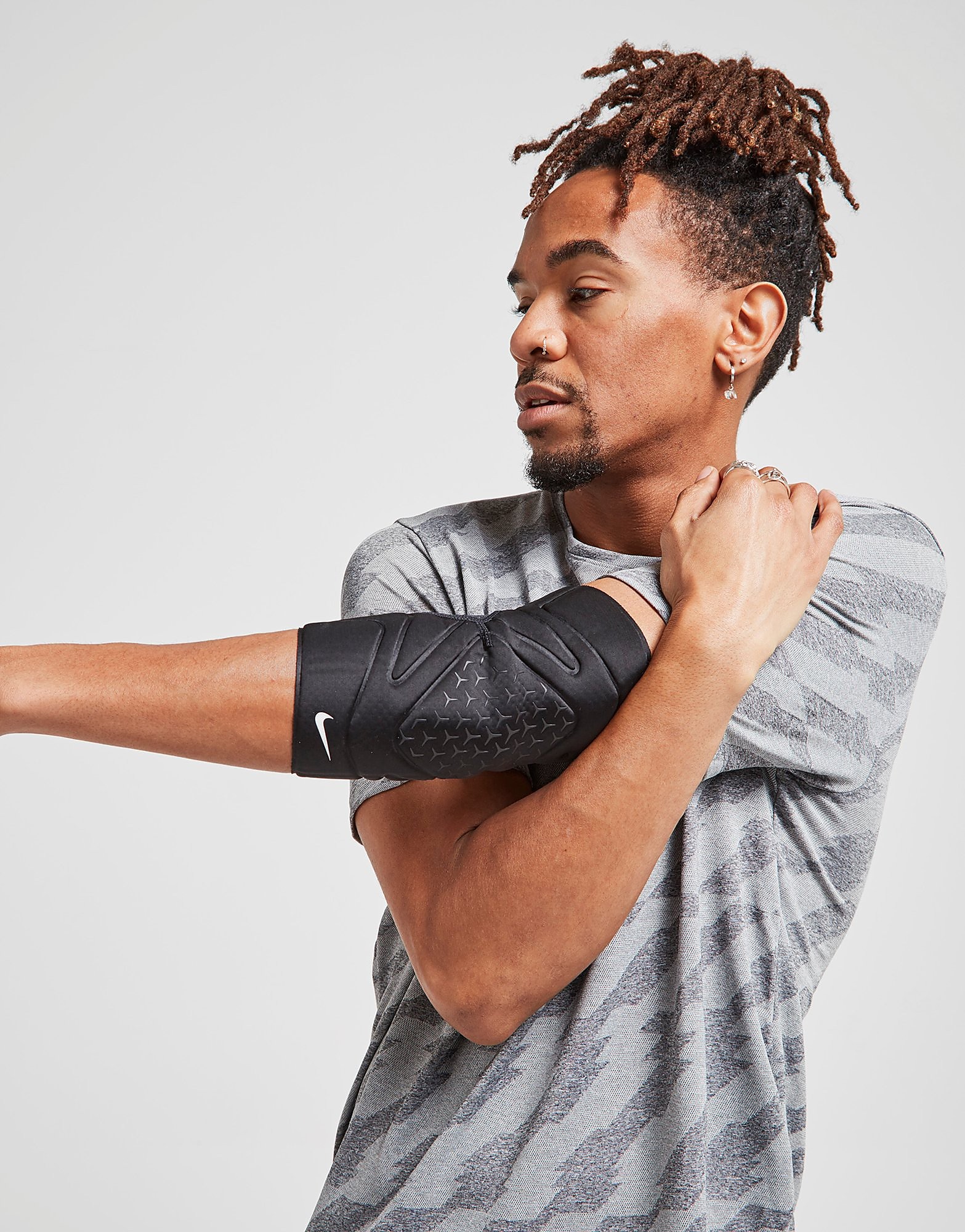 

Nike Pro Elbow Sleeve - Black - Womens, Black