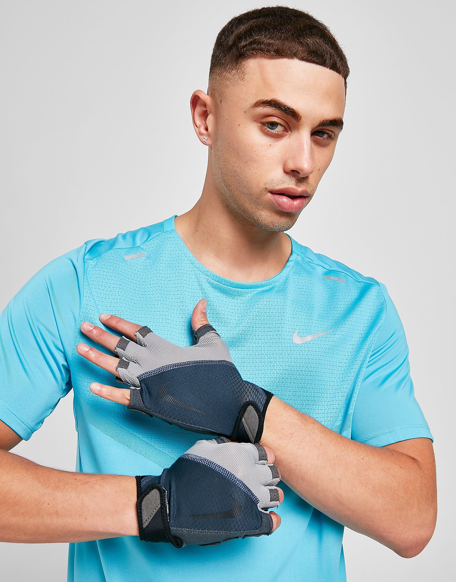 Nike Elemental Fitness Gloves - Grey - Womens, Grey