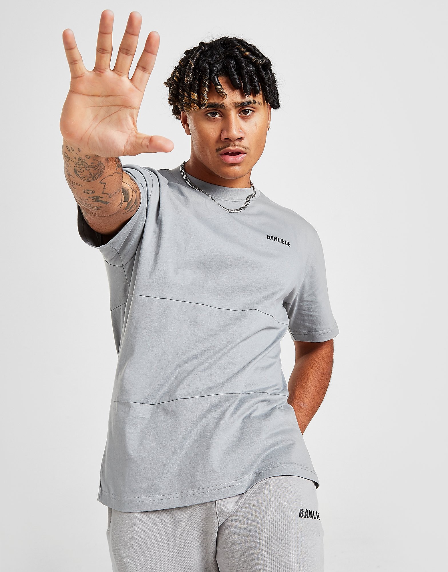 

Banlieue Script T-Shirt - Grey - Mens, Grey