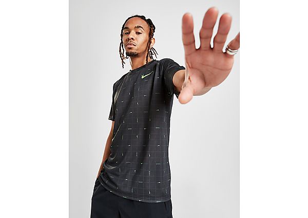 Nike Tee-shirt de training imprimé Nike Legend pour Homme - Black/Mean Green, Black/Mean Green