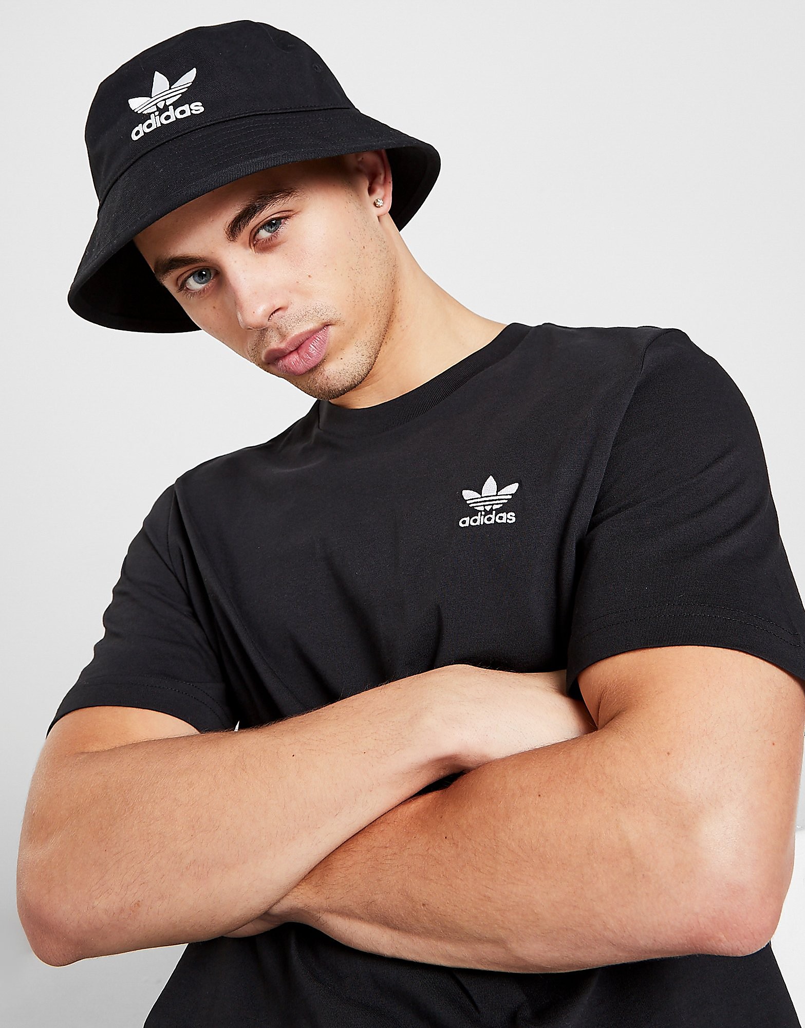 

adidas Originals Trefoil Essentials T-Shirt - Black - Mens, Black