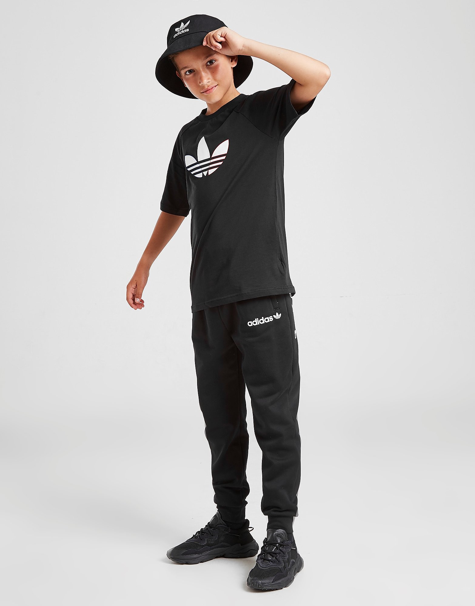 

adidas Originals Trefoil Outline T-Shirt Junior - BLACK - Kids, BLACK