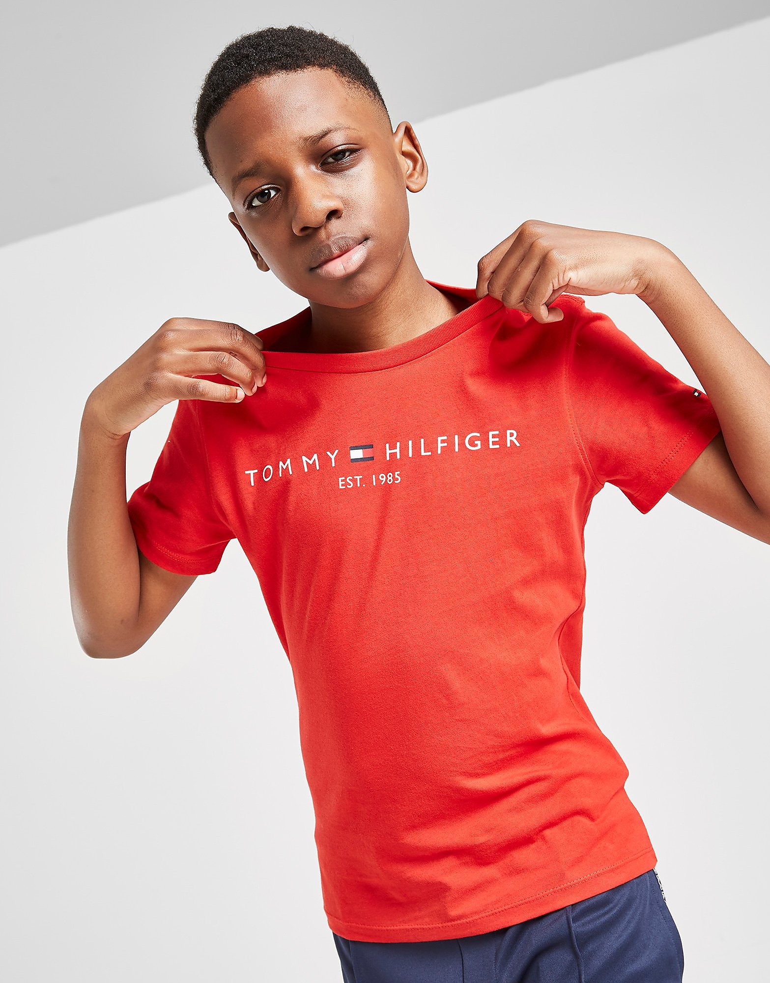 

Tommy Hilfiger Essential Short Sleeve T-Shirt Junior - Red - Kids, Red