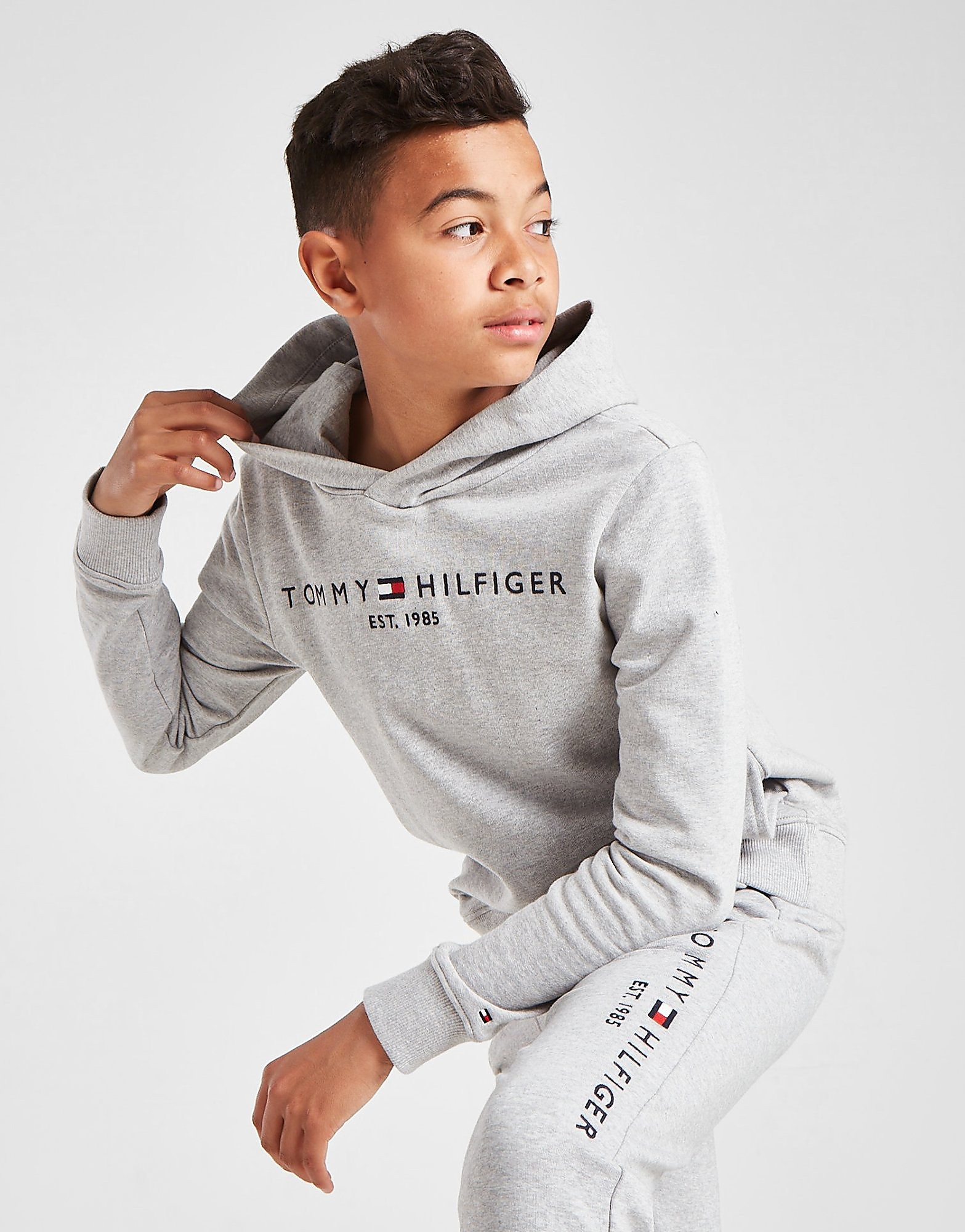 Jd sports online tommy hilfiger tracksuit