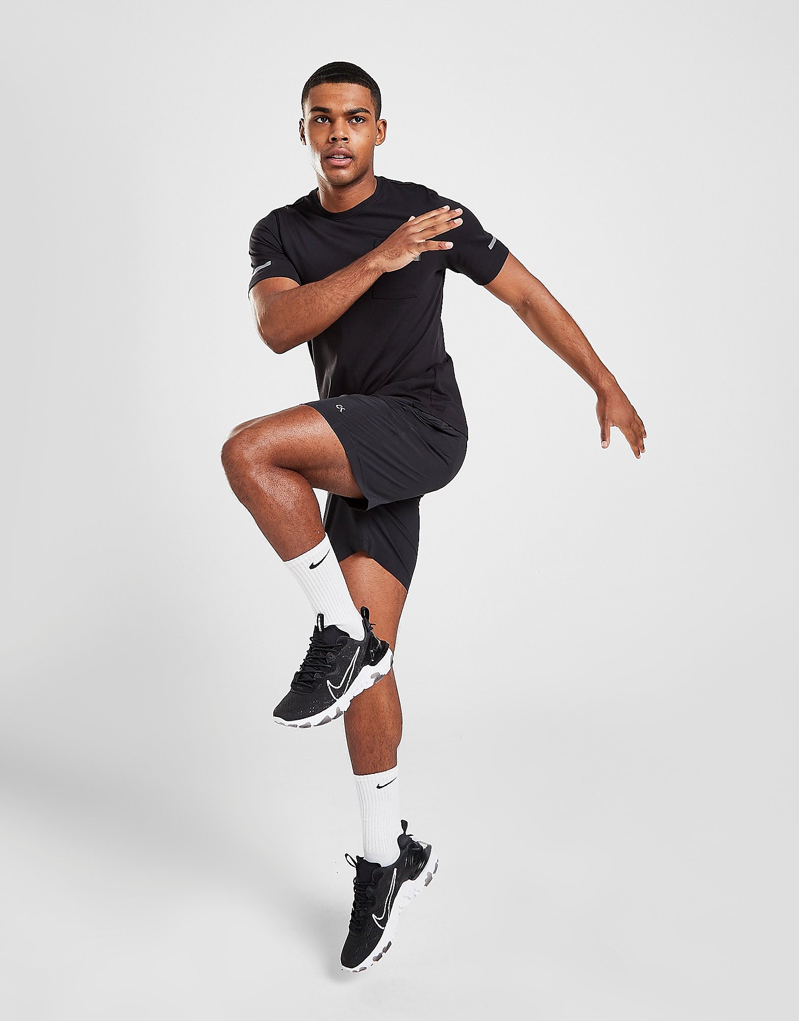 

Calvin Klein Performance 7" Woven Shorts - Black - Mens, Black