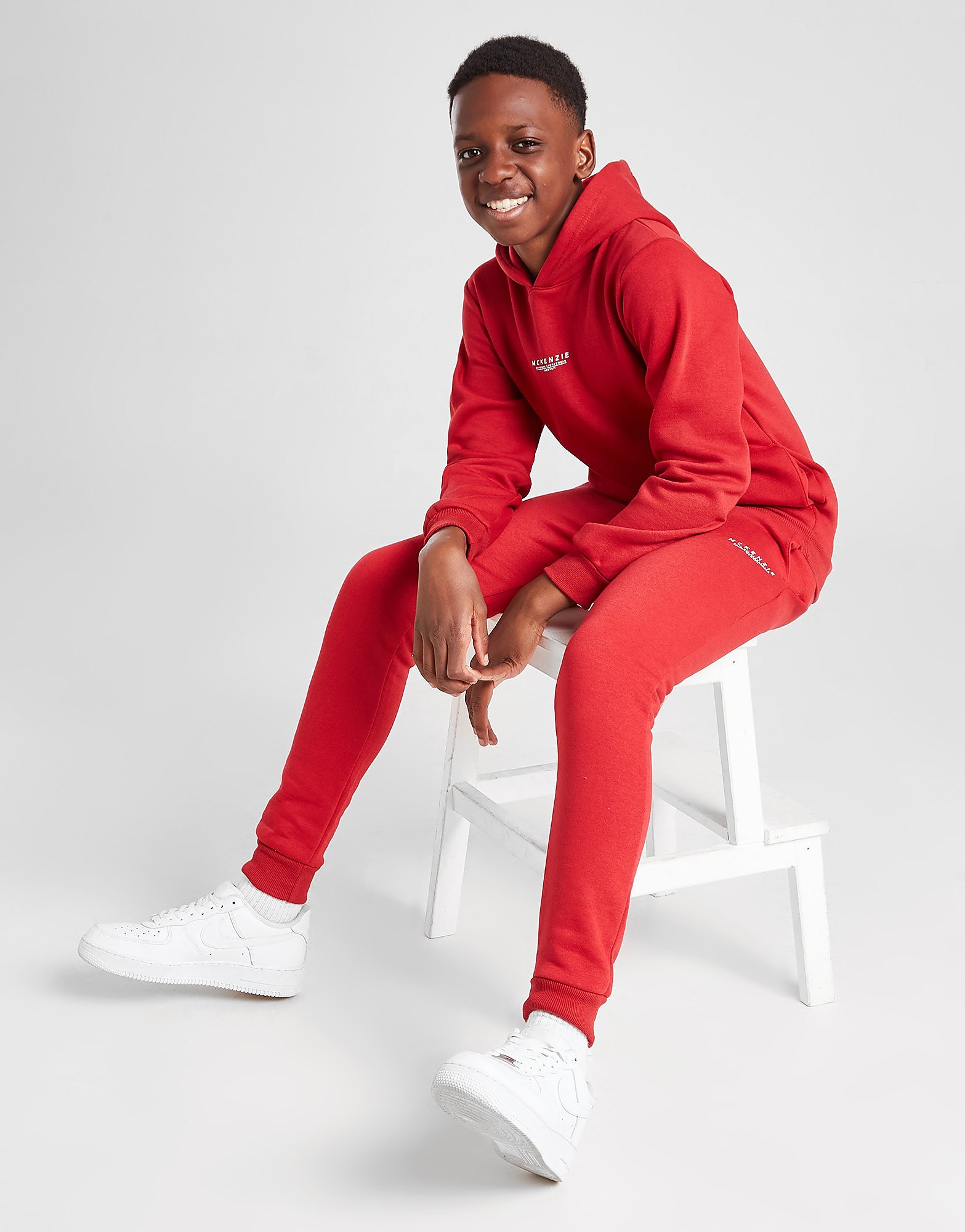 

McKenzie Essential Overhead Hoodie Junior - Red - Kids, Red