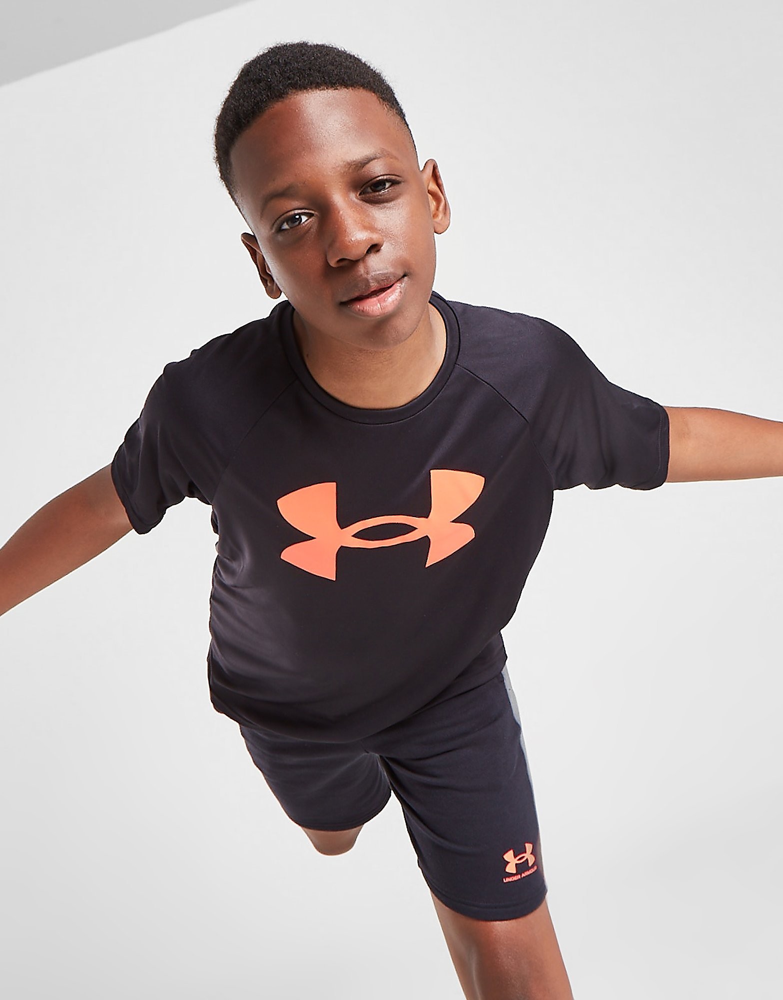 

Under Armour Tech Big Logo T-Shirt Junior - Black - Kids, Black