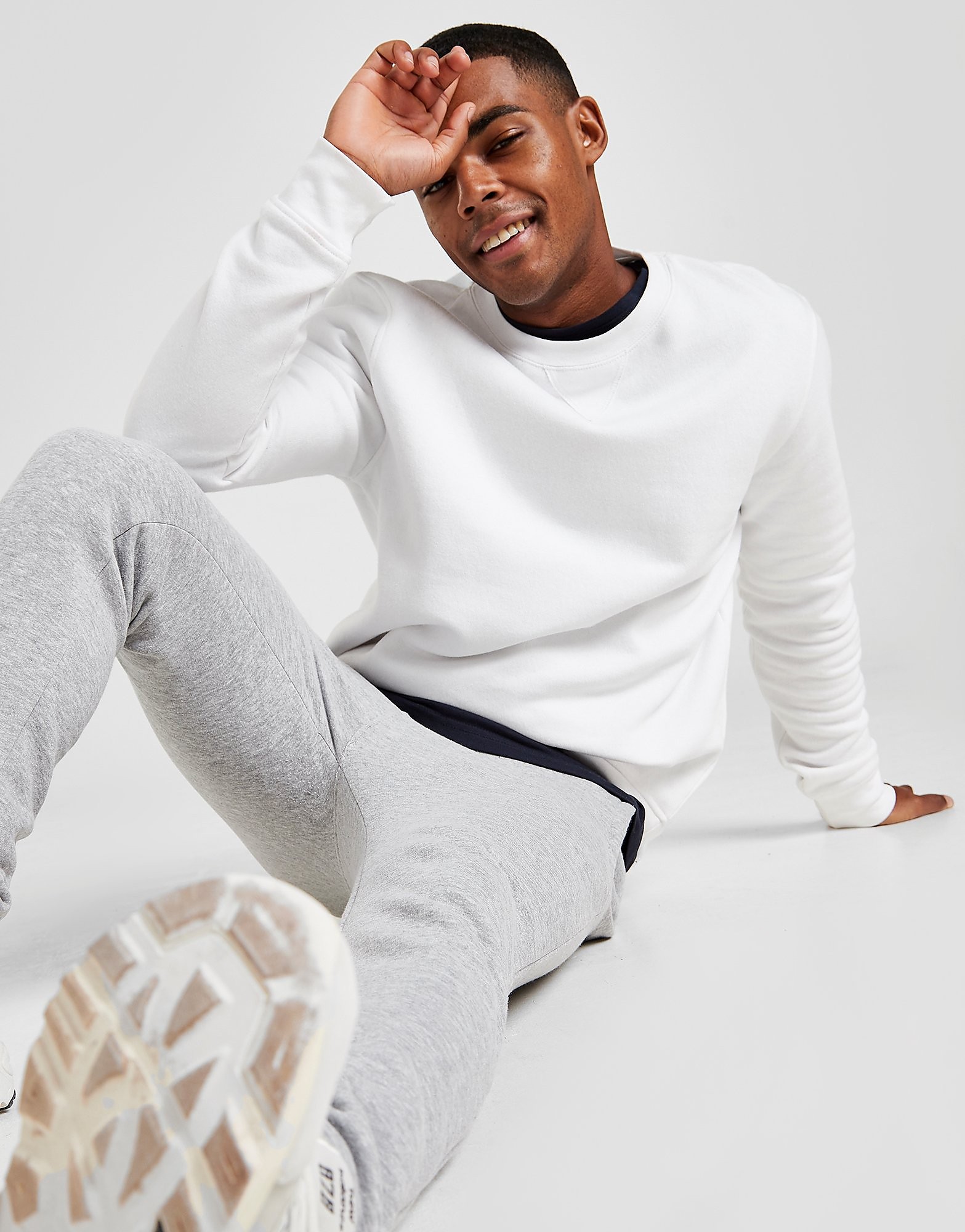 Sustainable Essentials Cranwood Crew Sweatshirt - White - Mens, White