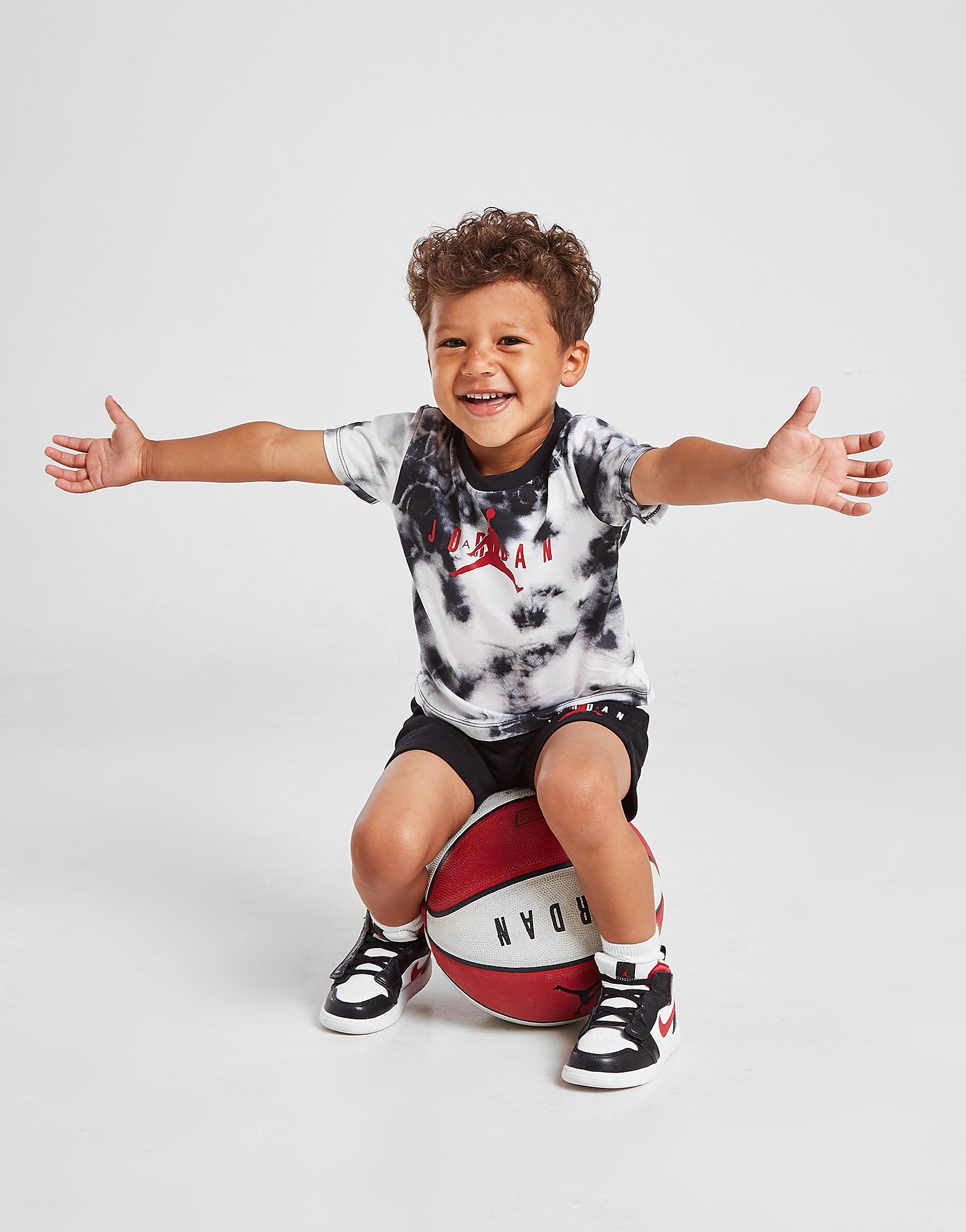 

Jordan Jumpman Tie Dye T-Shirt/Shorts Set Infant - Only at JD - Black/White - Kids, Black/White