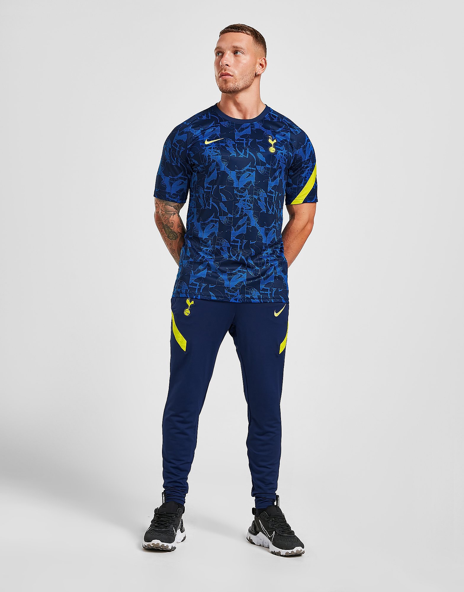 

Nike Tottenham Hotspur FC Strike Track Pants - Binary Blue/Venom Green - Mens, Binary Blue/Venom Green