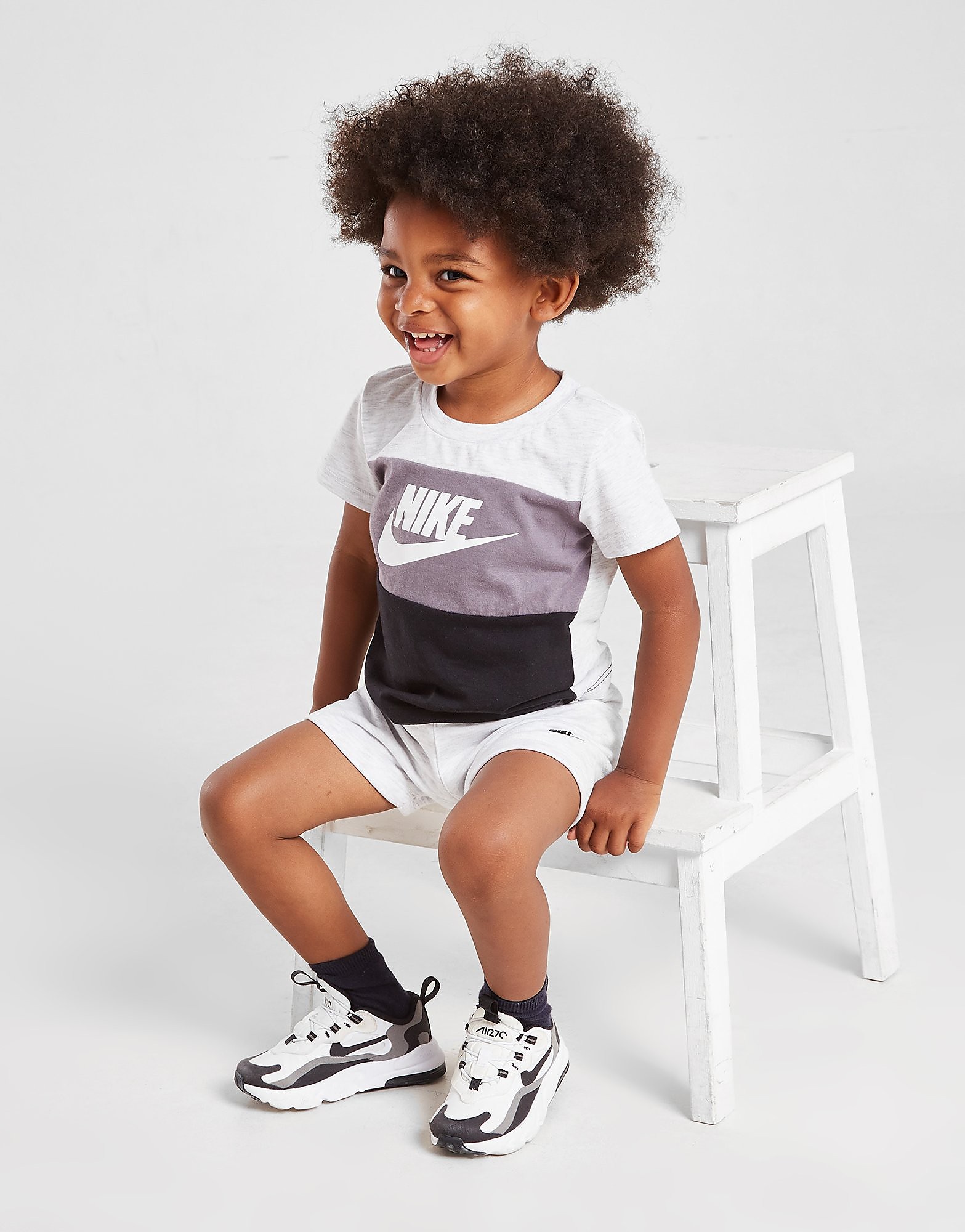 

Nike Sportswear Colour Block T-Shirt/Shorts Set Infant - Only at JD - White/Grey - Kids, White/Grey