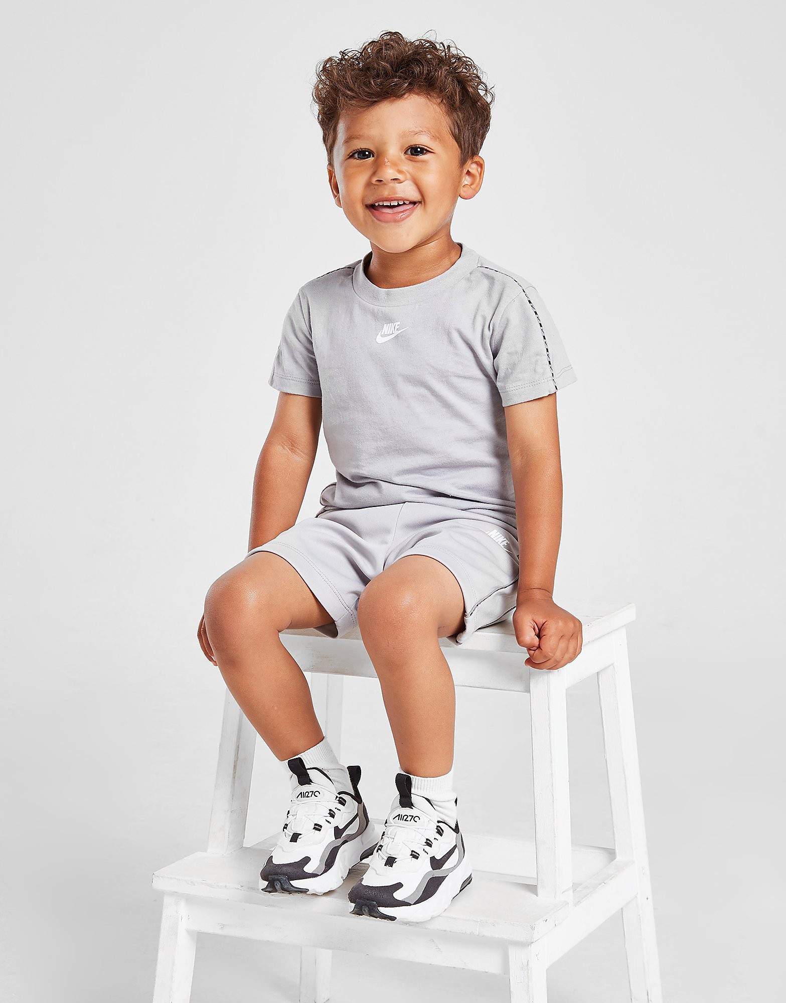 

Nike Swoosh Tape T-Shirt/Shorts Set Infant - Only at JD - Grey - Kids, Grey