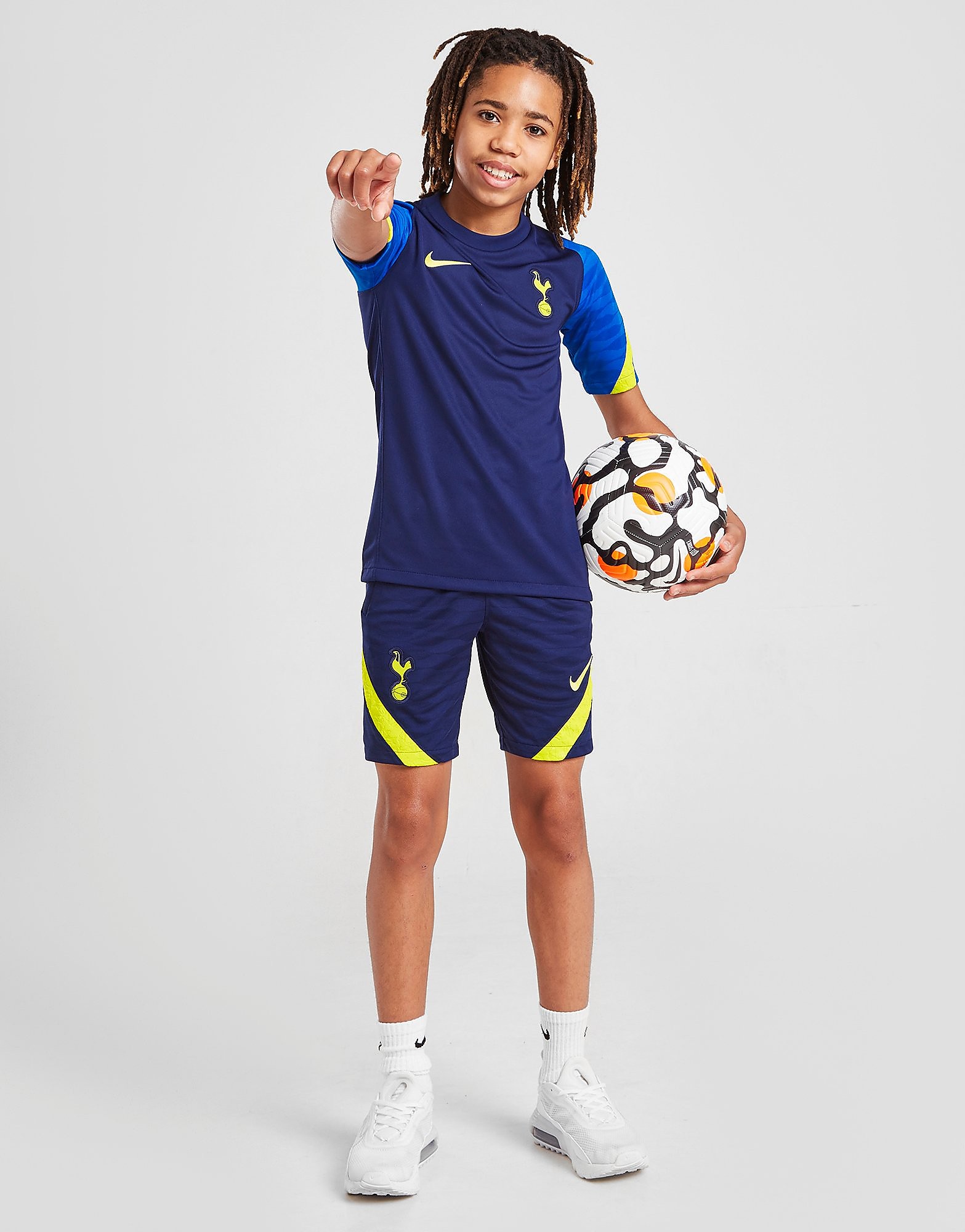 

Nike Tottenham Hotspur FC Strike Shorts Junior - Binary Blue/Venom Green - Kids, Binary Blue/Venom Green