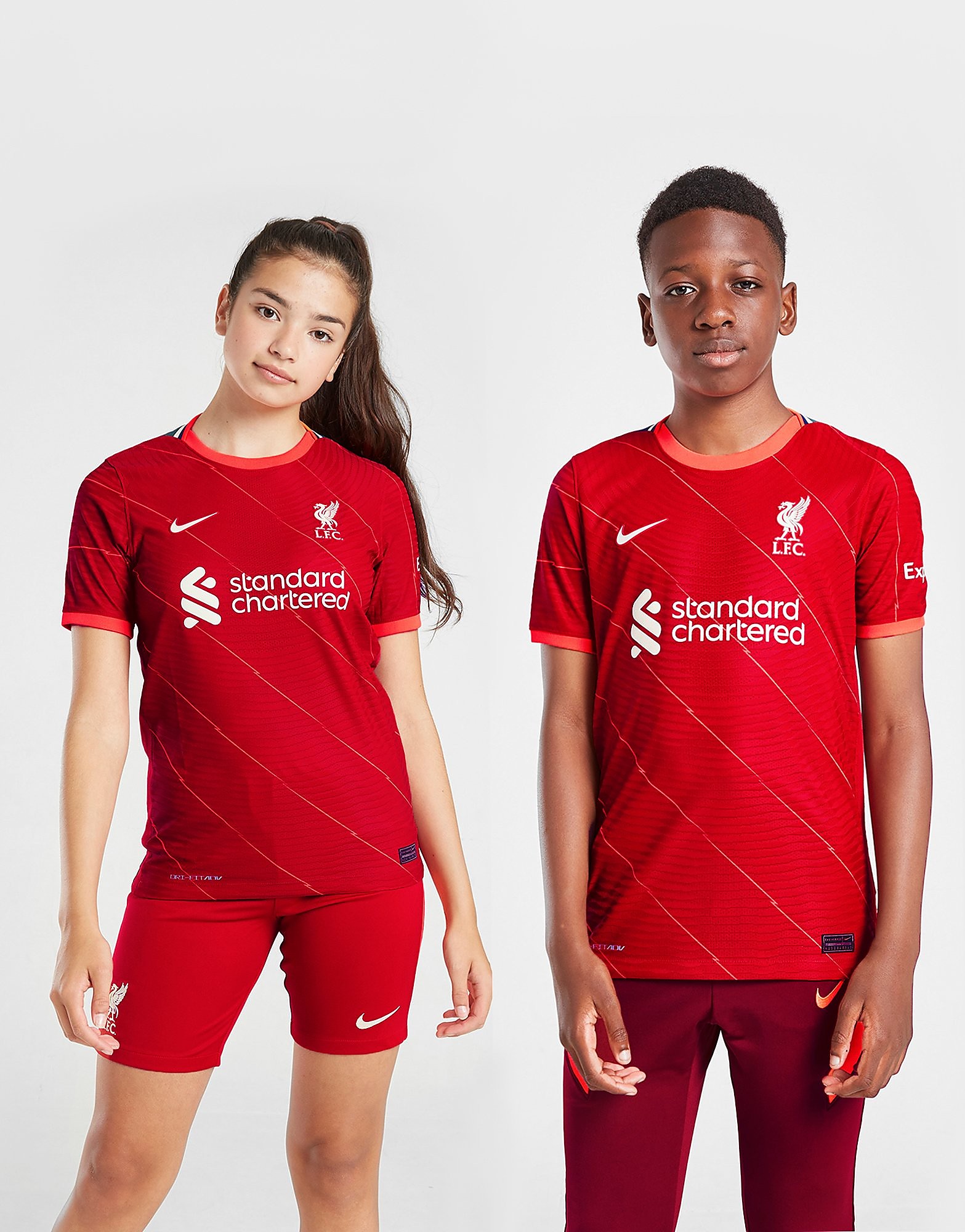 

Nike Liverpool FC 2021/22 Match Home Shirt Junior - Gym Red/Bright Crimson/Fossil - Kids, Gym Red/Bright Crimson/Fossil
