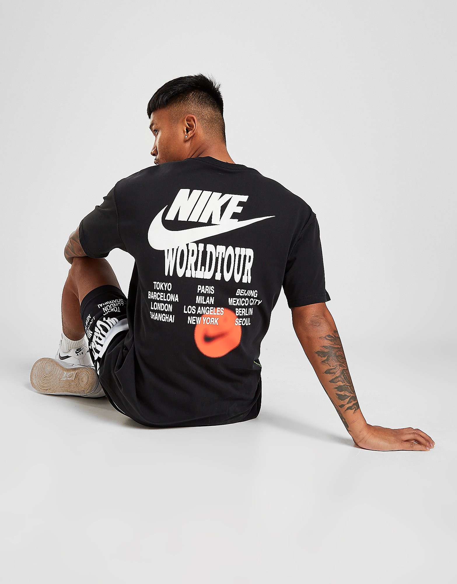

Nike World Tour T-Shirt - Black - Mens, Black