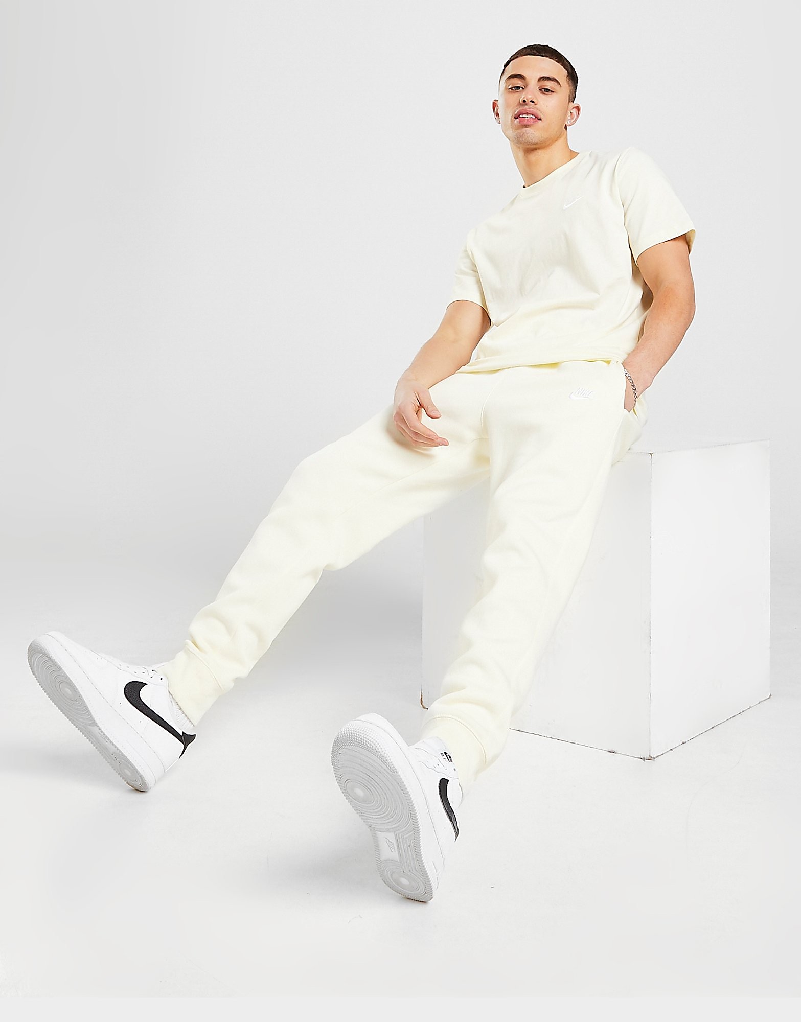 

Nike Club Fleece Joggers - White/BB - Mens, White/BB