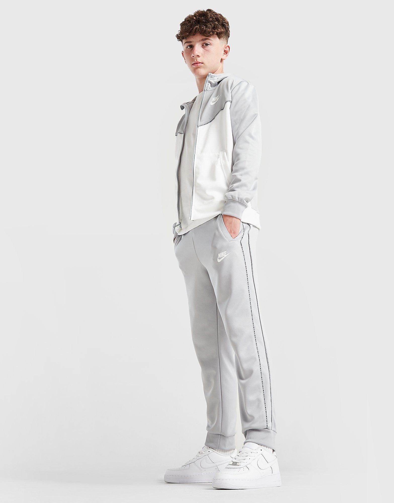 

Nike Tape Poly Track Pants Junior - Grey - Kids, Grey