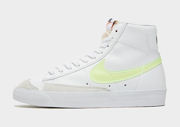 Nike Chaussure Nike Blazer Mid '77 Essential pour Femme - White/Orange/Black/Volt, White/Orange/Blac