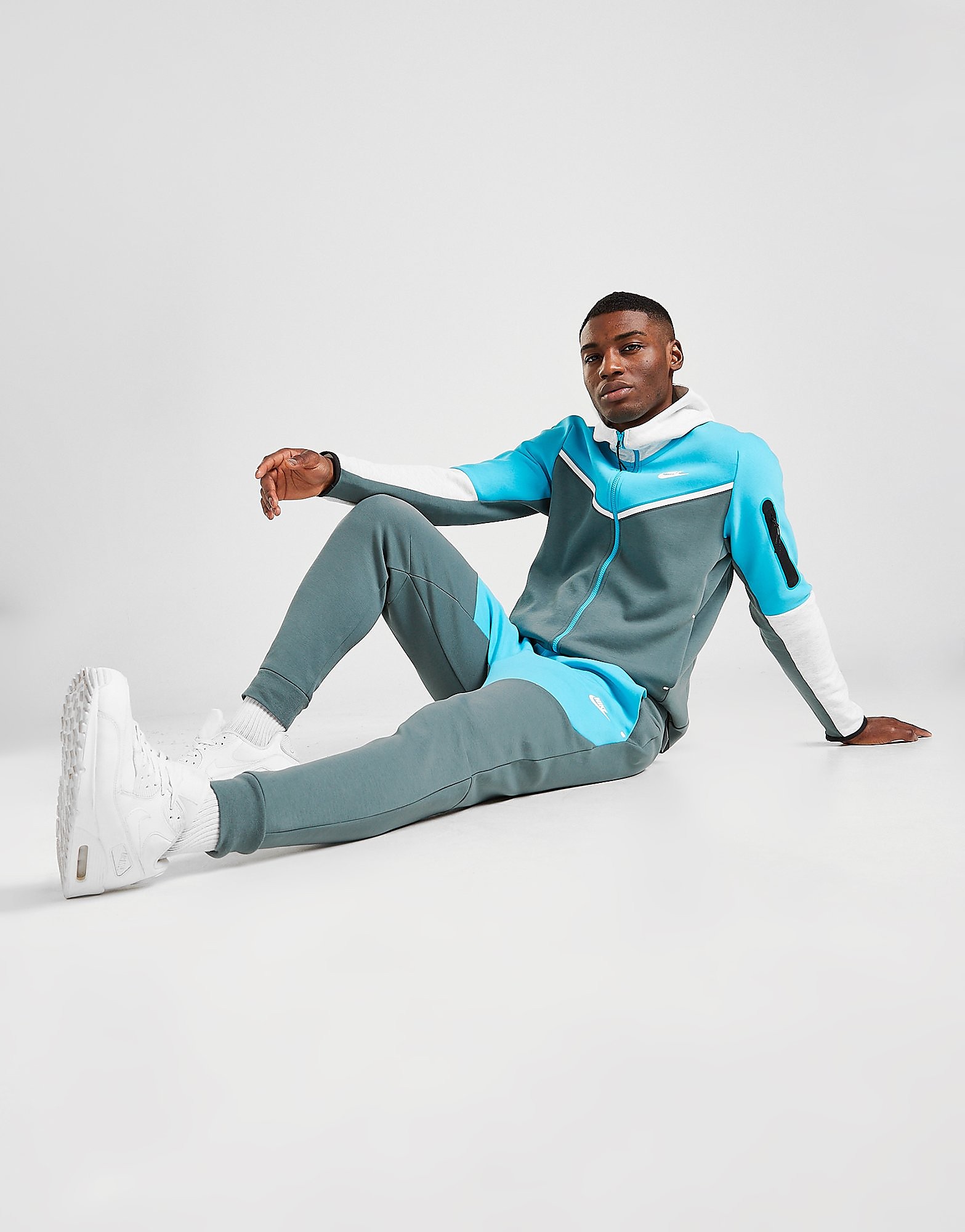 

Nike Tech Fleece Joggers - Grey - Mens, Grey