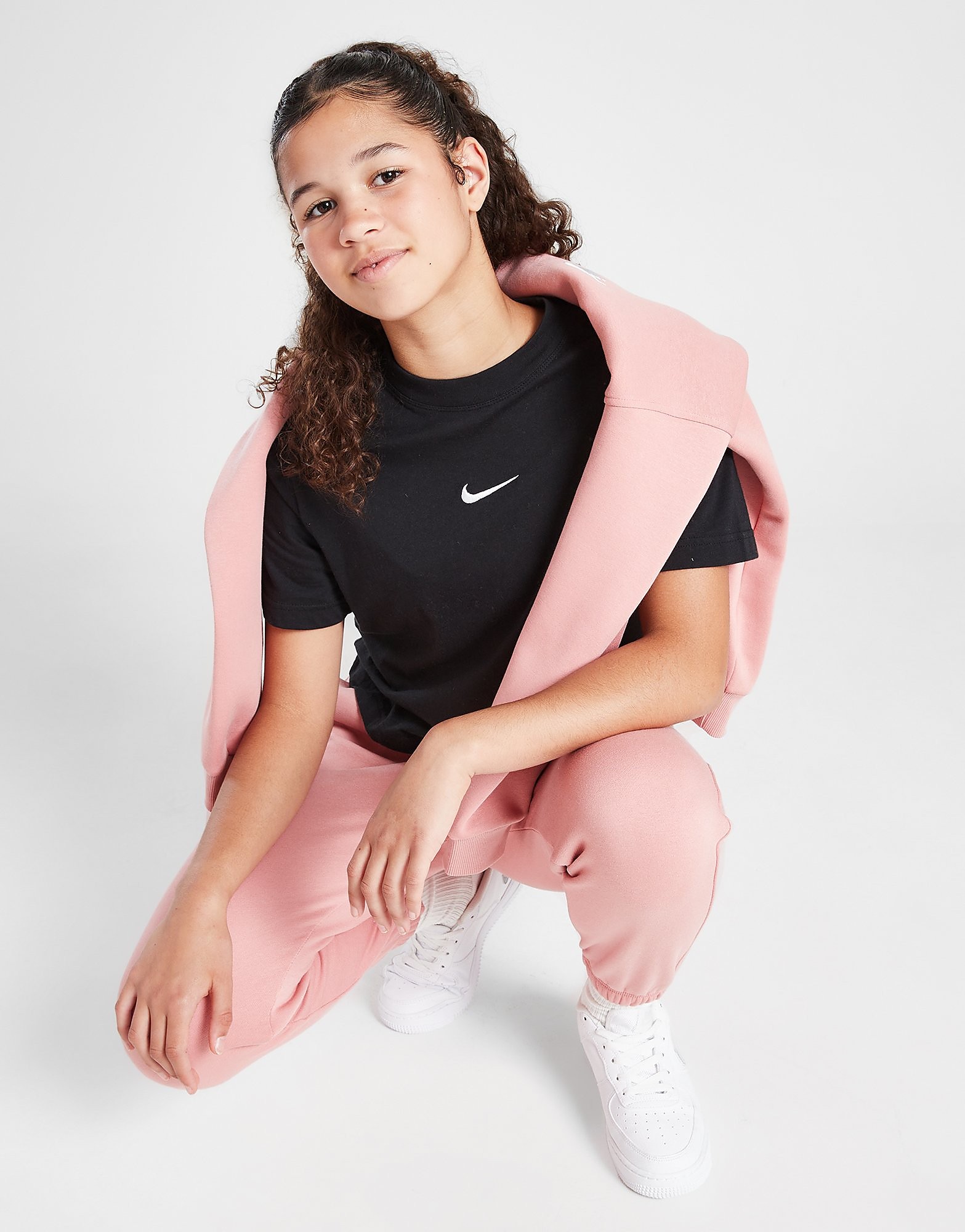 Nike Girls' Essential Boxy T-Shirt Junior - Black - Kids, Black