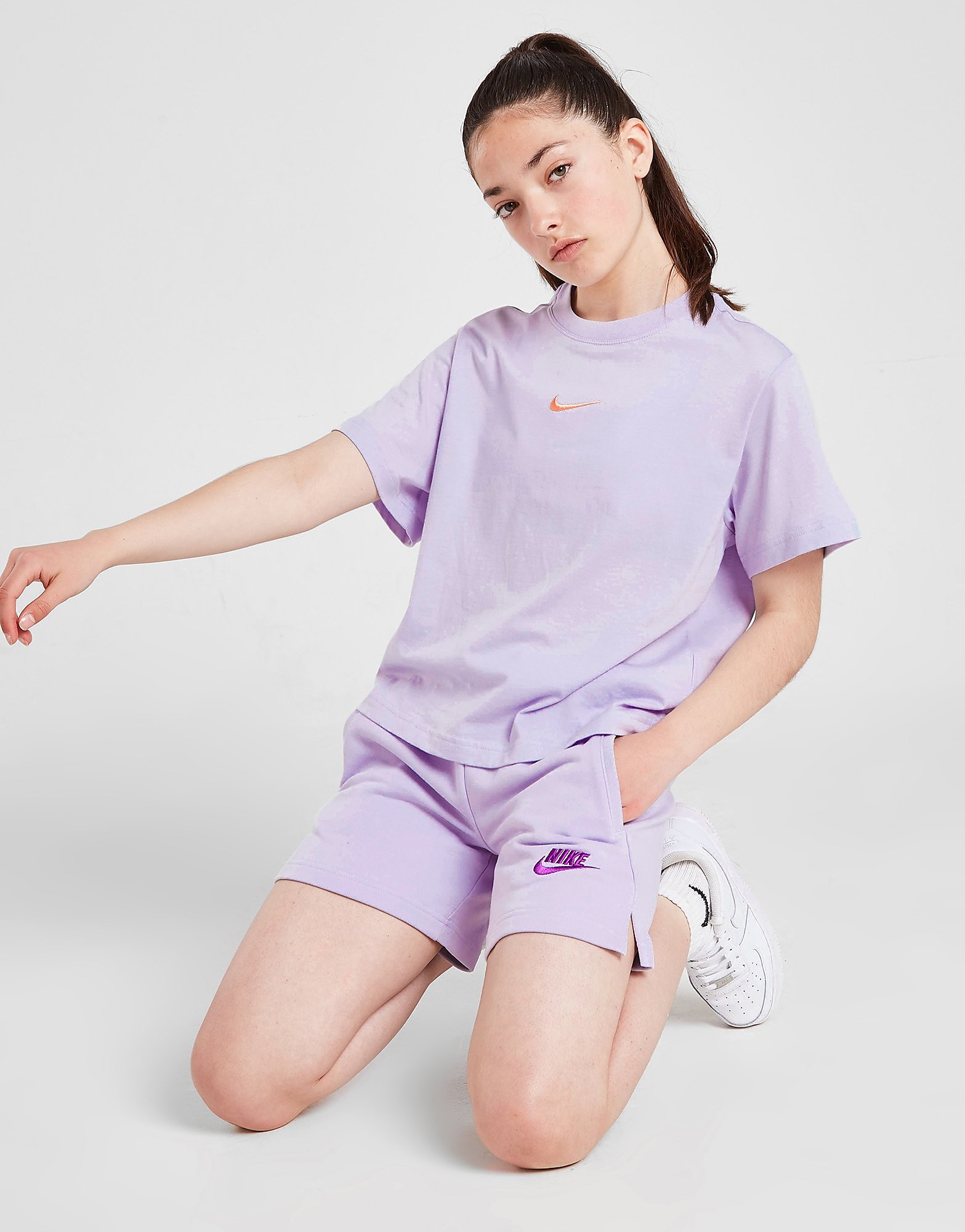 

Nike Girls' Essential Boxy T-Shirt Junior - Purple - Kids, Purple