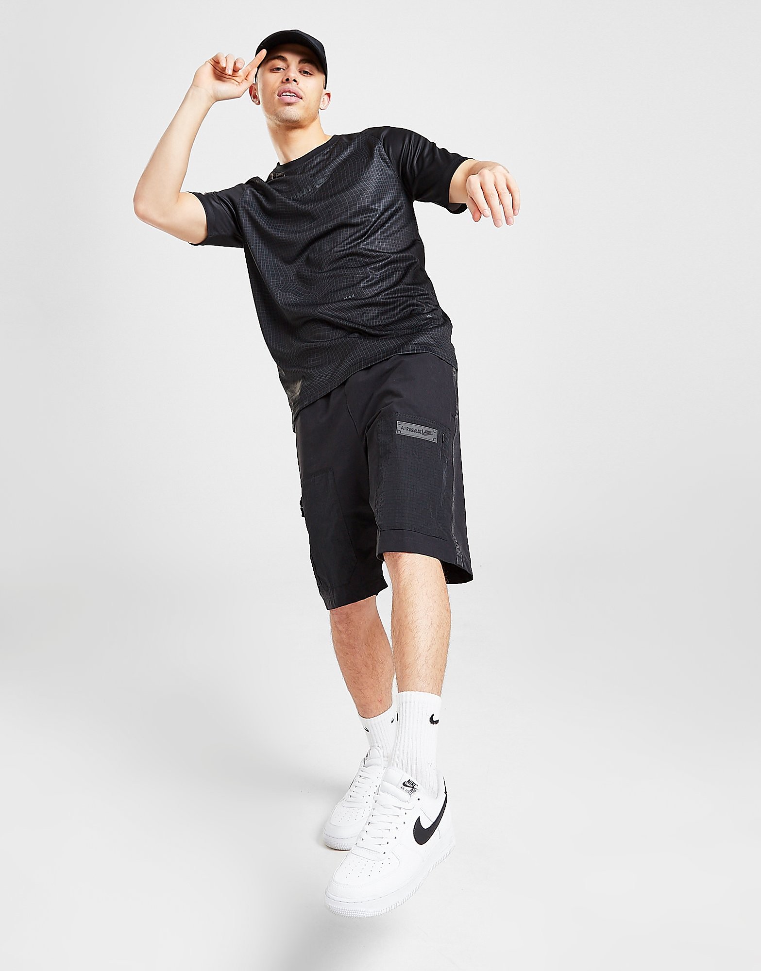Nike Air Max Woven Cargo Shorts - Only at JD - Black - Mens, Black